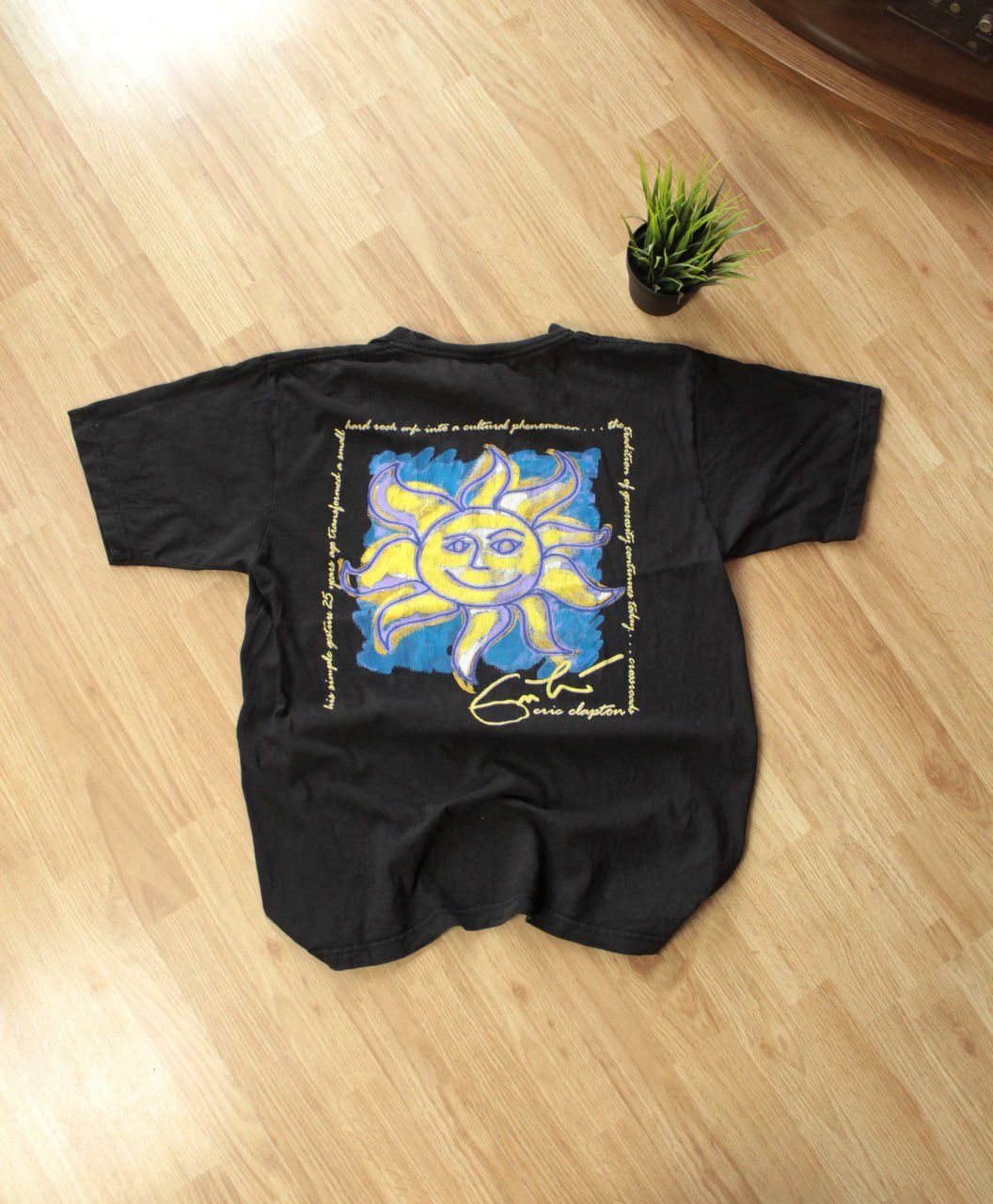 Band Tees 🔥 Vintage 90s Hard Rock Cafe Eric Clapton Rare Tour T Shirt Size US L / EU 52-54 / 3 - 1 Thumbnail