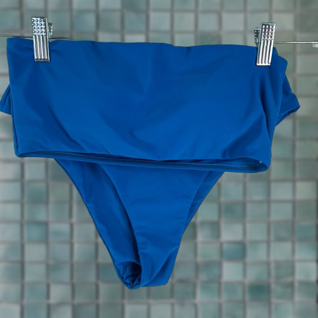Vintage VINTAGE No Brand Women's Bikini Top and Bottom Set M Blue Beach Solid Strapless 2 Piece Size M / US 6-8 / IT 42-44 - 1 Thumbnail