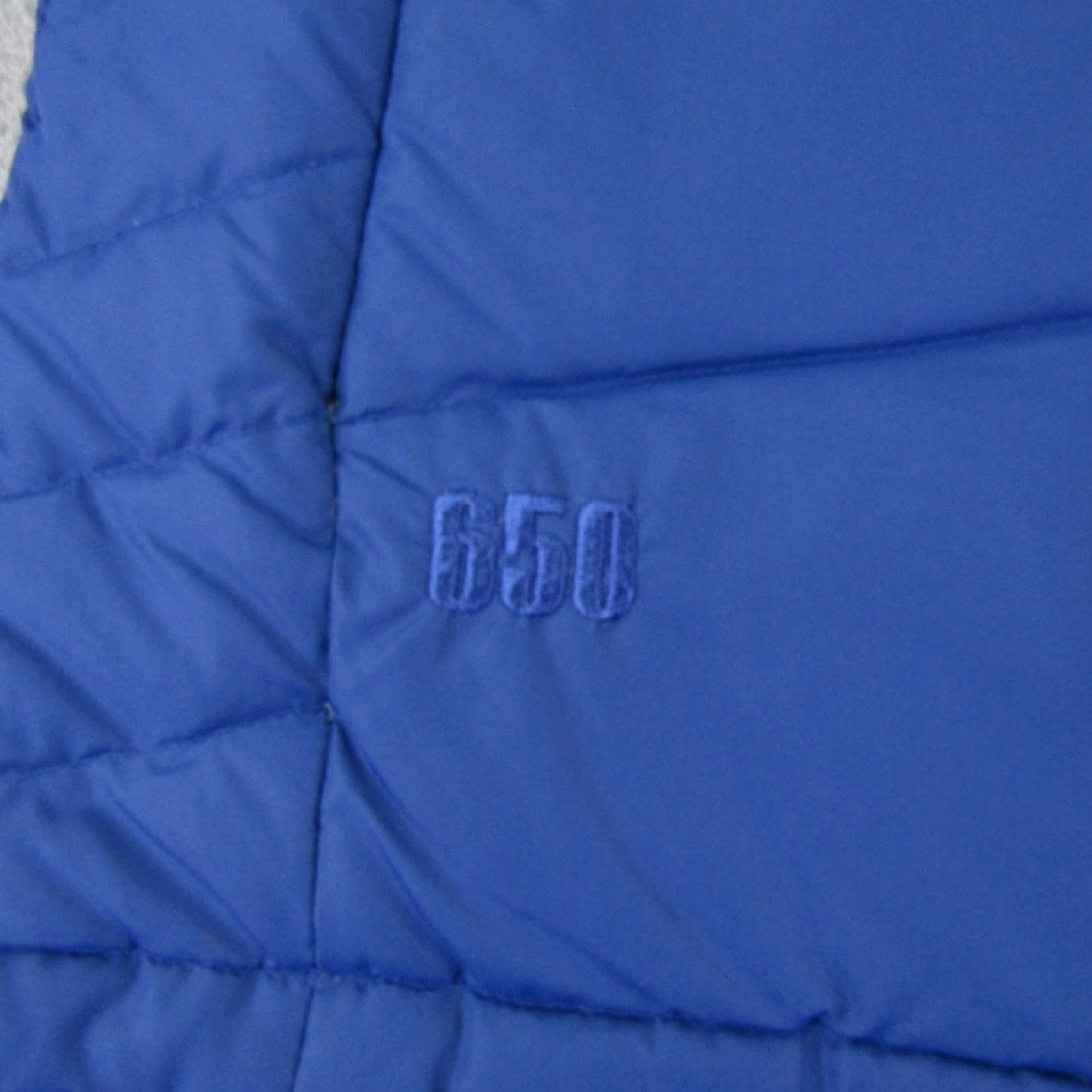 Vintage VINTAGE Cabelas Vest Mens Large Blue Premier Northern Goose Down Puffer Quilted Zip Up Size US M / EU 48-50 / 2 - 3 Thumbnail