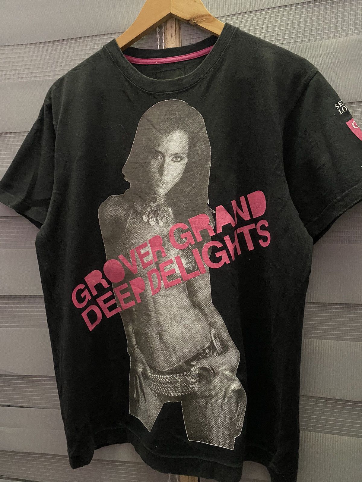 Japanese Brand Graphic Tee Sexy Girl GROOVE GRAND Graphic All over TShirt Size US M / EU 48-50 / 2 - 2 Thumbnail
