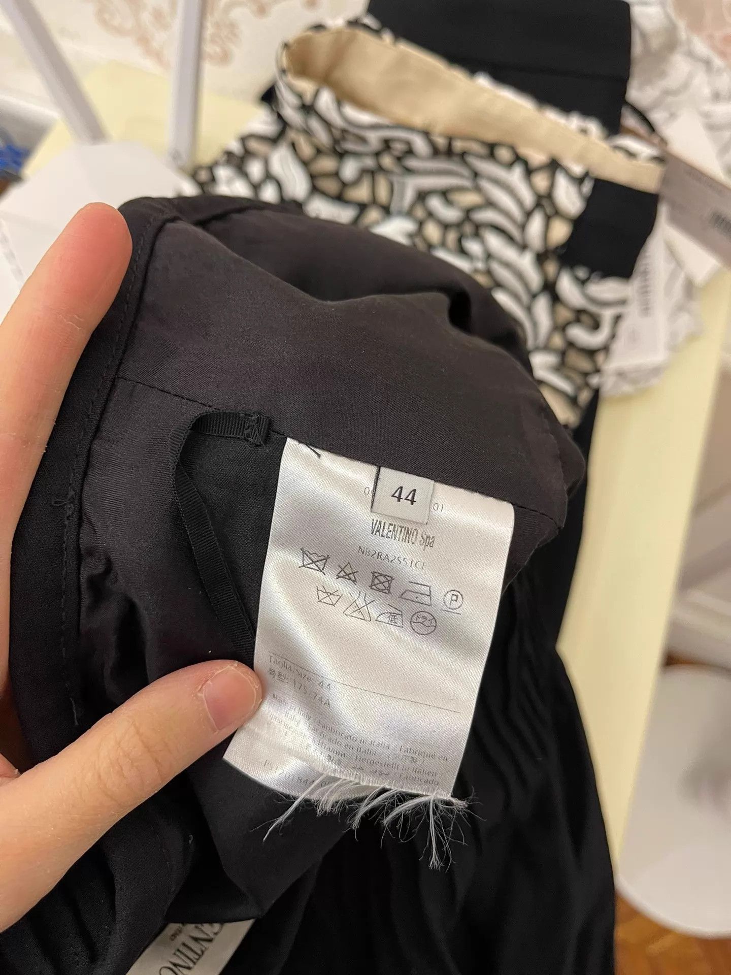 Valentino Valentino Women's Culottes Size 44 Authentic Size 30" / US 8 / IT 44 - 6 Thumbnail