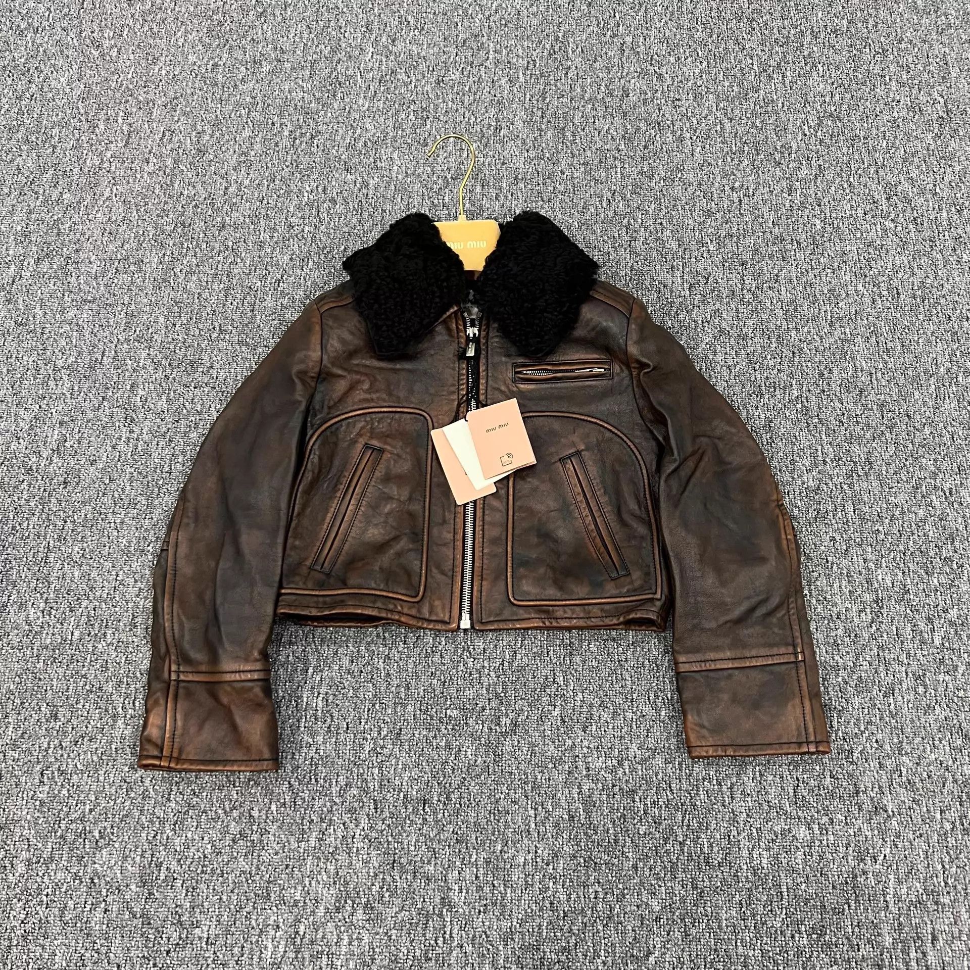 Miu Miu MIU MIU Tan Lambskin Short Jacket w/ Shearling Collar Logo Size XS / US 0-2 / IT 36-38 - 1 Thumbnail