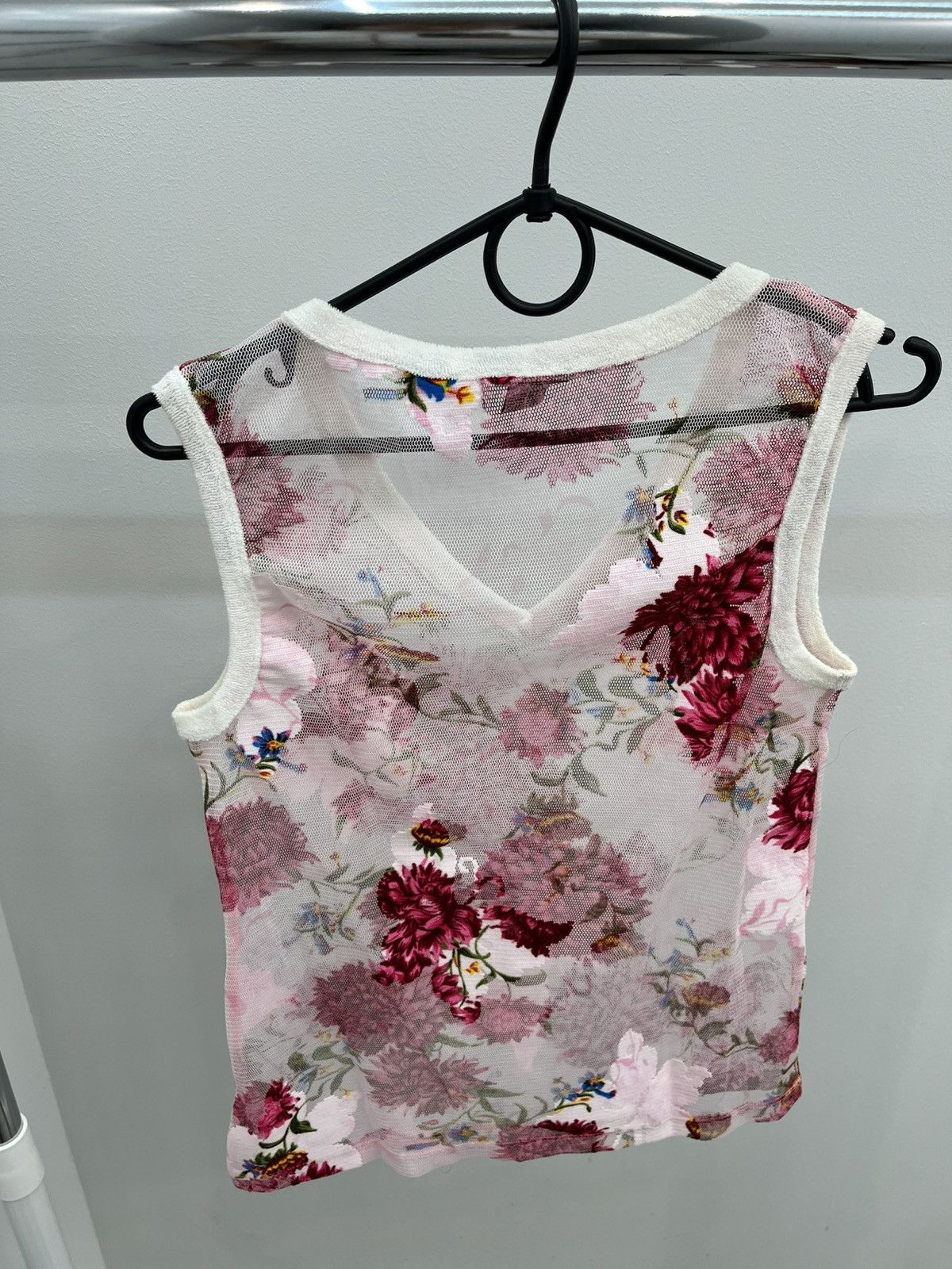 Dolce & Gabbana Vintage D&G Dolce & Gabbana Sheer Floral Mesh Top Size M / US 6-8 / IT 42-44 - 3 Thumbnail