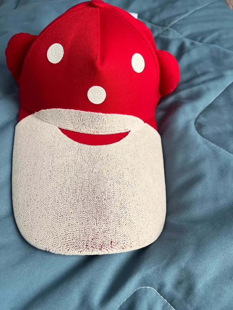 Walter Van Beirendonck walter van beirendonck Red bear hat Size ONE SIZE - 4 Thumbnail
