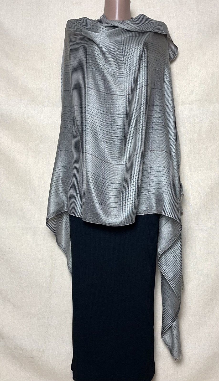 Church's × Vintage Church’s stripped gray silk scarf Size ONE SIZE - 4 Thumbnail