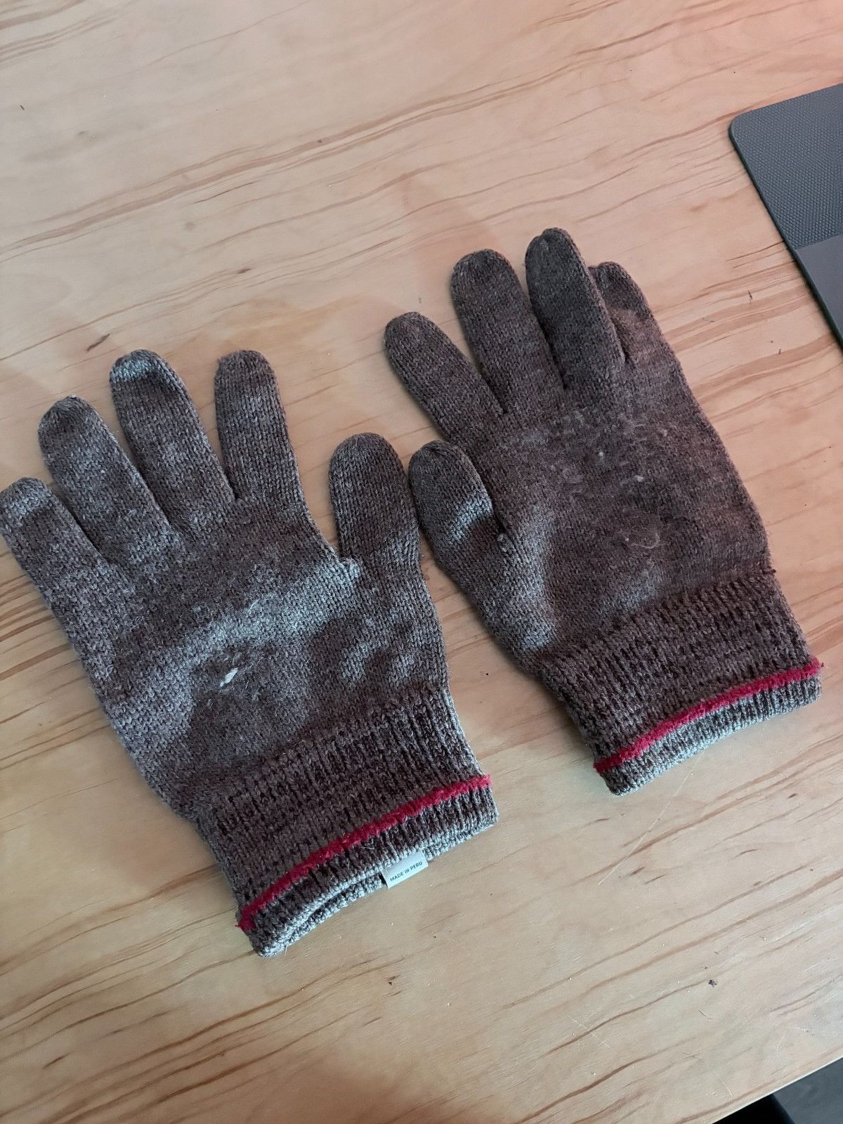 Best Made Co. Best Made Co Brown Wool Knit Gloves Made in Peru Red Stripe Size ONE SIZE - 2 Thumbnail