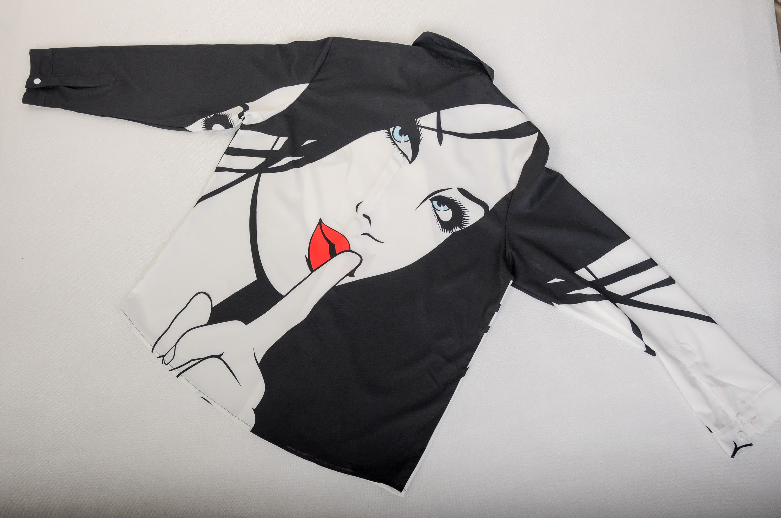 Other avant-garde men"s shirt ,size L Size 42L - 2 Thumbnail
