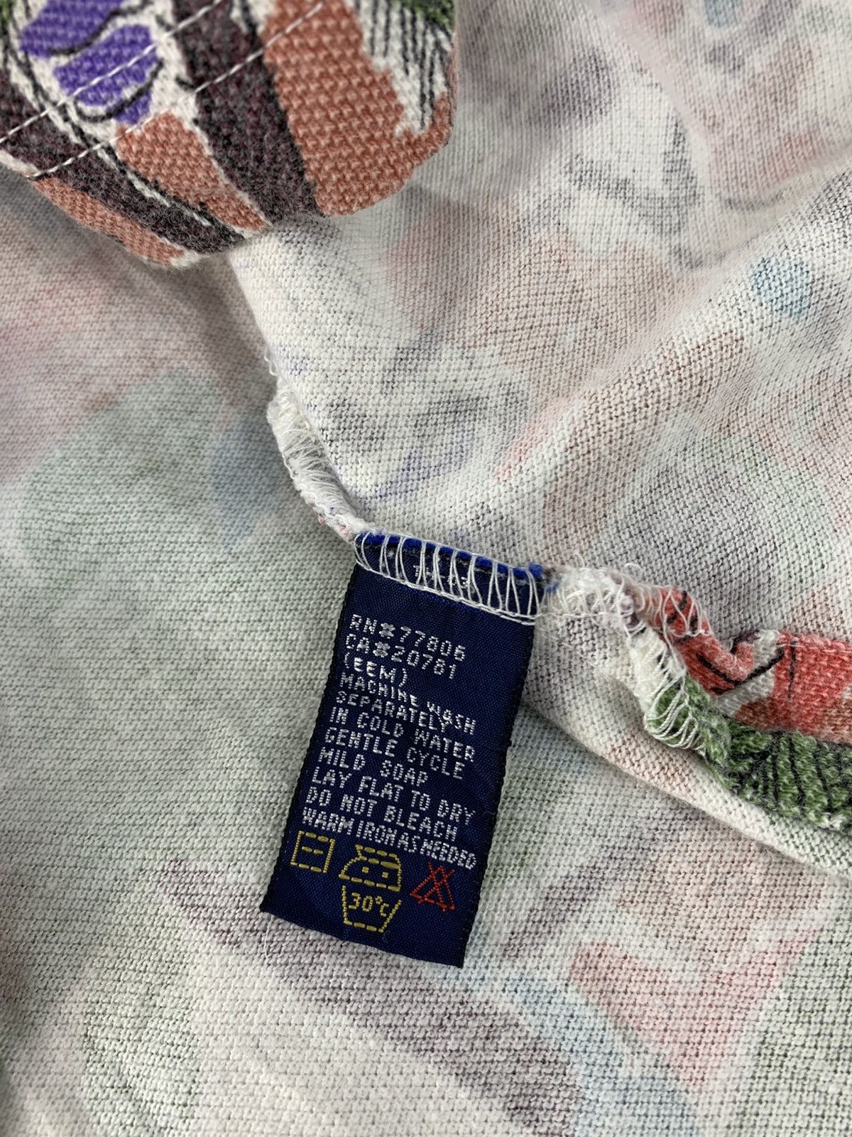 Tommy Hilfiger 90s Tommy Hilfiger Hawaiian Landscape Polo Tee Size US L / EU 52-54 / 3 - 6 Thumbnail