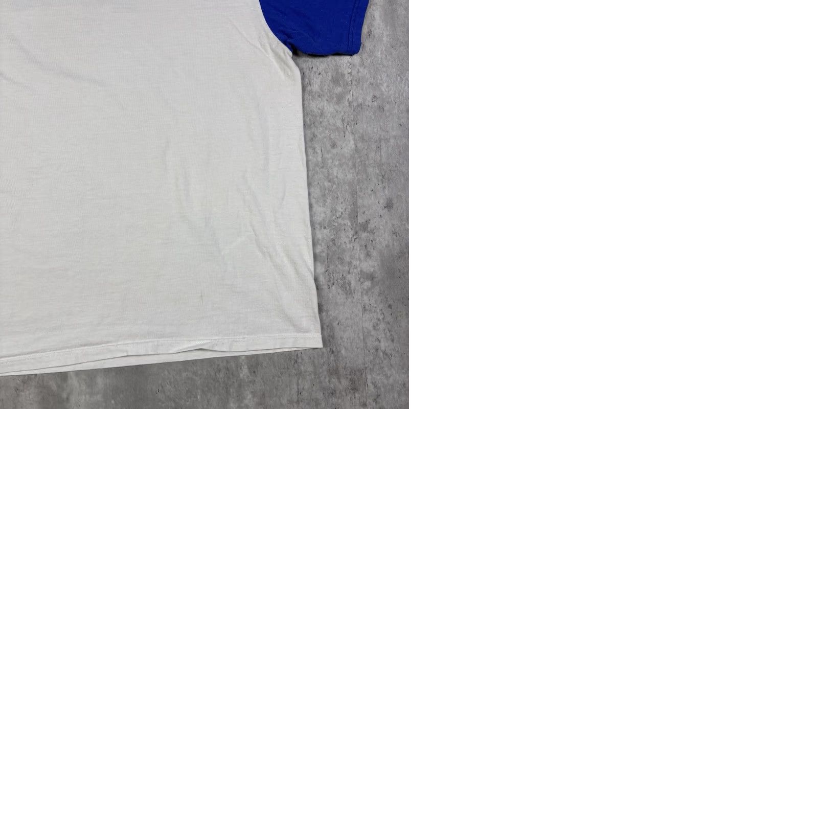 Nike VINTAGE Duke Blue Devils Nike Shirt L White 90s Graphic Tee College Basketball Swoosh Logo Size US L / EU 52-54 / 3 - 9 Thumbnail