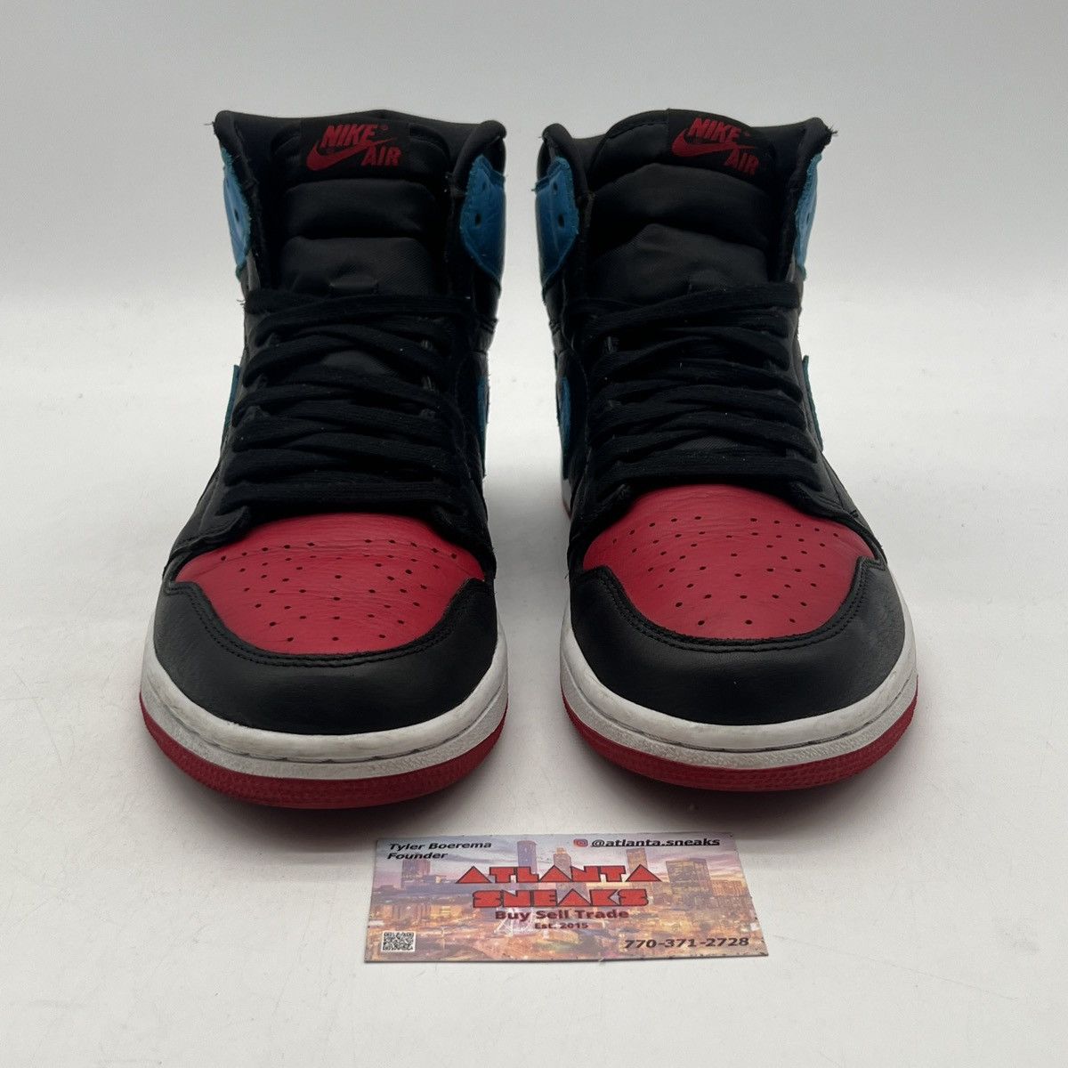 Nike Wmns air Jordan 1 high nc to chi Size US 11 / EU 44 - 2 Thumbnail