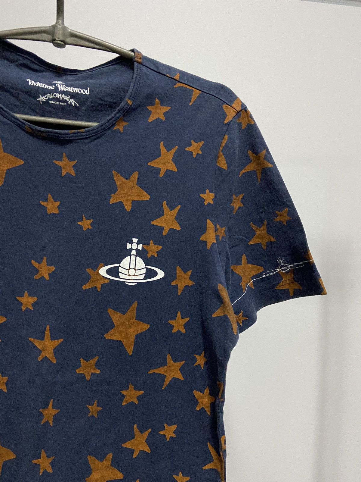 Vintage × Vivienne Westwood Vivienne Westwood overprint stars vintage orb logo skull Size US S / EU 44-46 / 1 - 2 Thumbnail