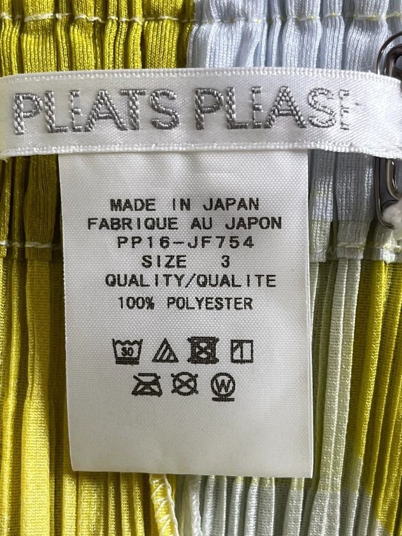 Issey Miyake Issey Miyake size:3 Yellow and white pleated trousers Size 22" - 3 Thumbnail