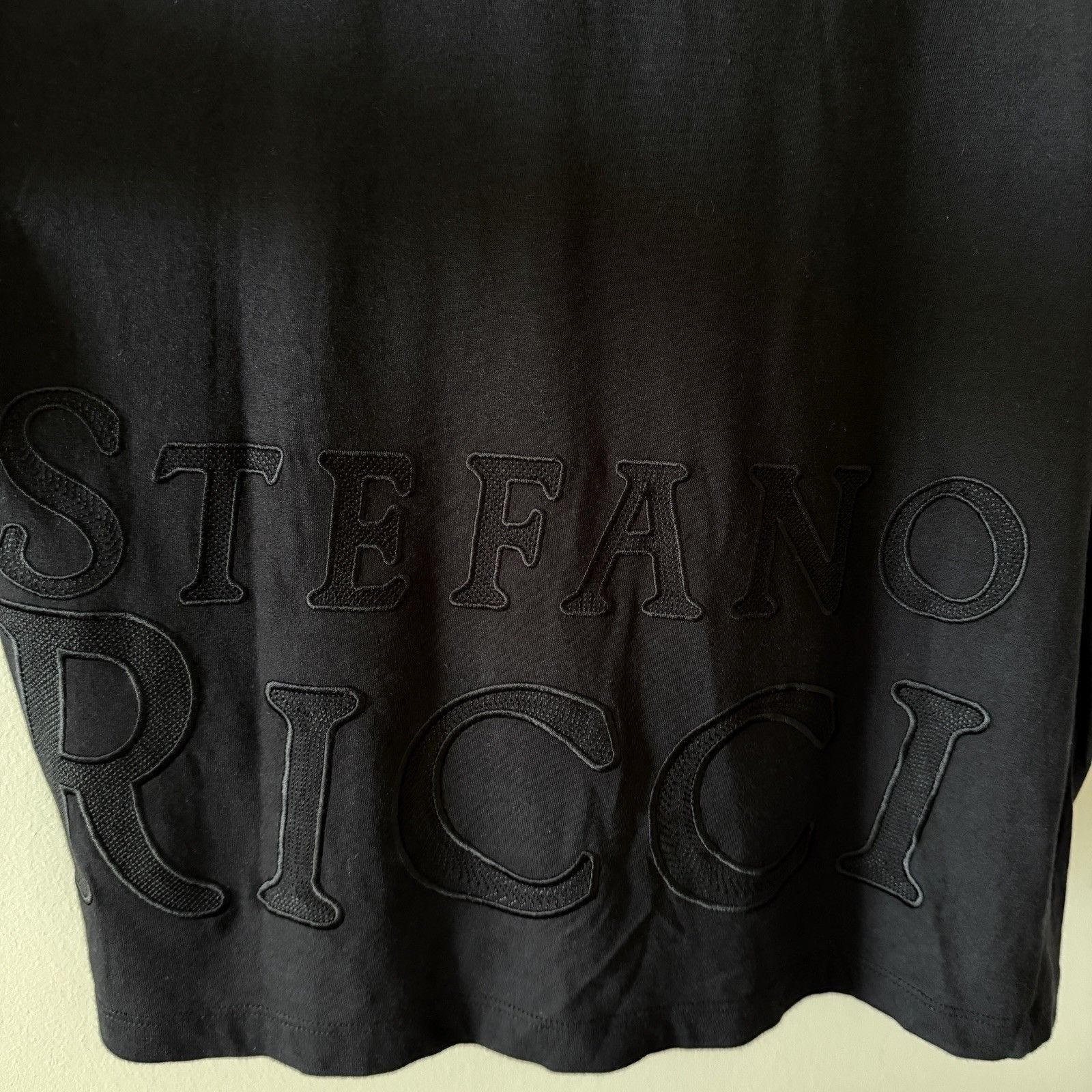 Stefano Ricci NWT Stefano Ricci T-shirt Embroidered SR Logo Size L Black 1 Size US L / EU 52-54 / 3 - 12 Thumbnail