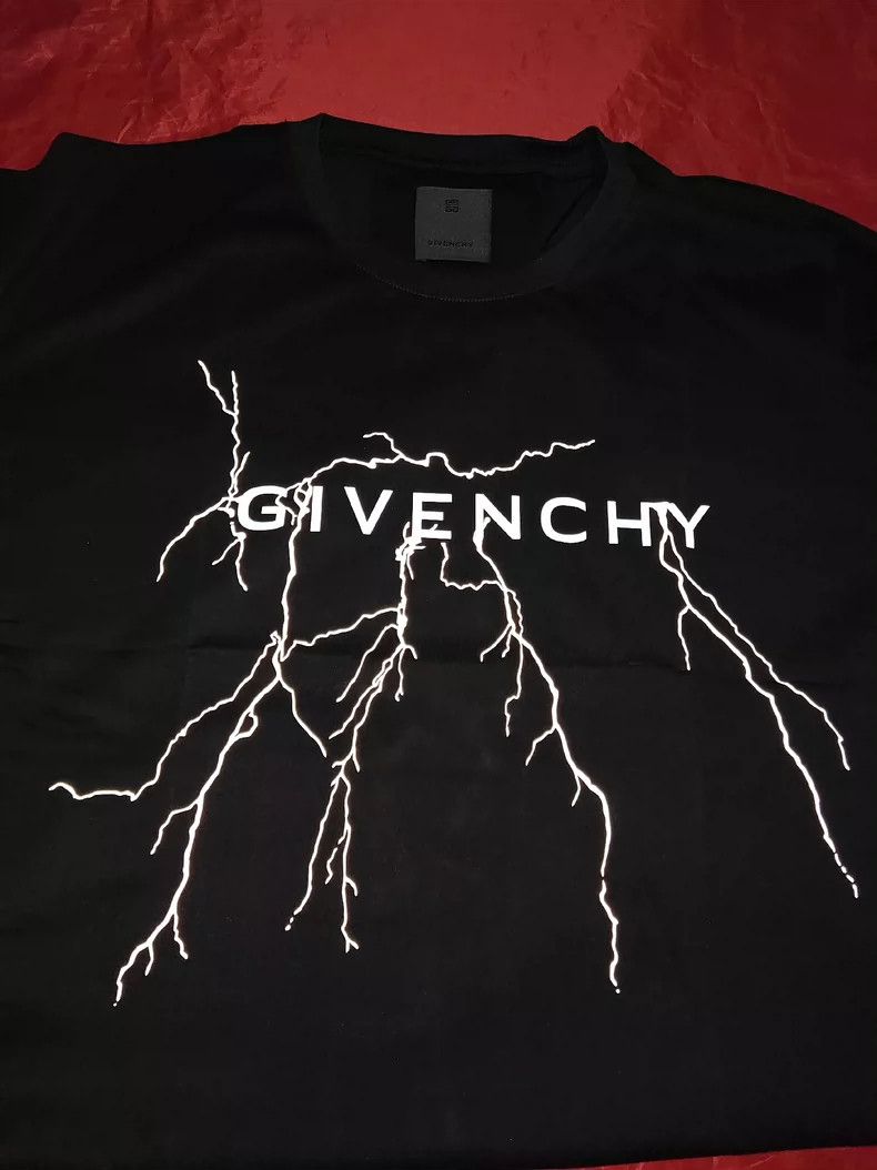 Givenchy Givenchy 2024ss New Black Short Sleeve Lightning Reflectiv Size US M / EU 48-50 / 2 - 5 Thumbnail