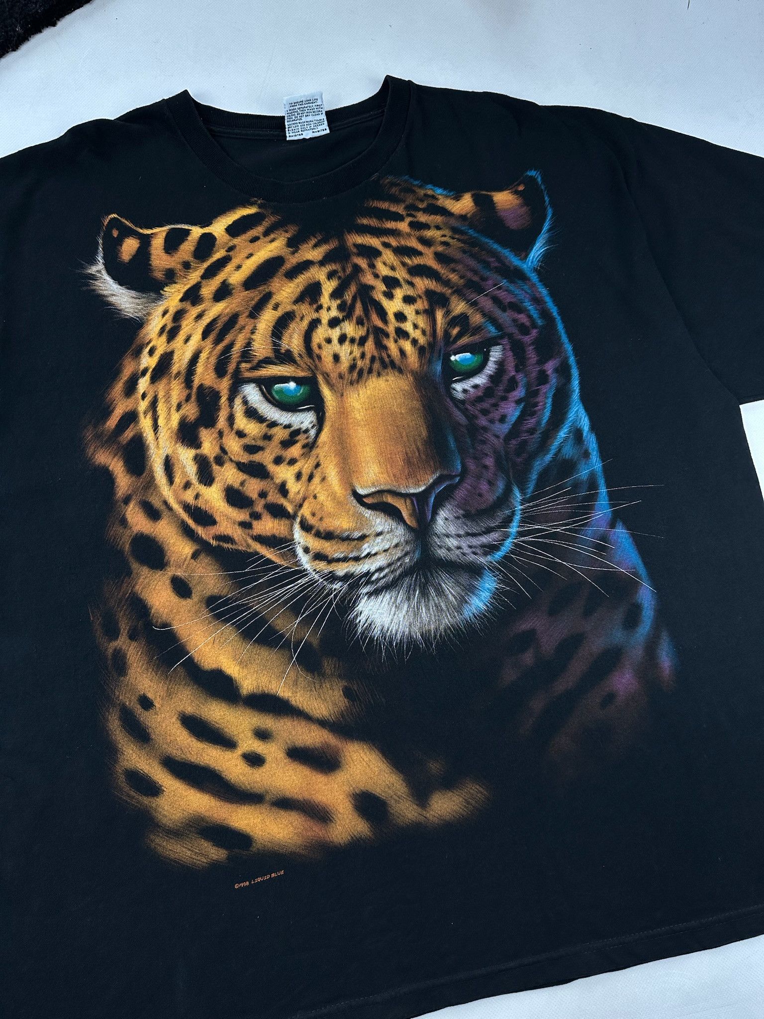 Liquid Blue × Vintage Vintage 90s Liquid Blue Tiger Print Tee Size US XXL / EU 58 / 5 - 2 Thumbnail