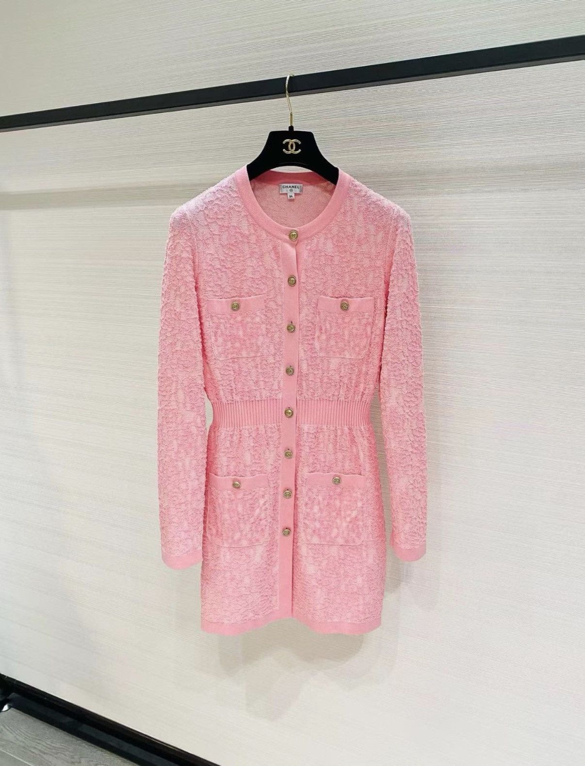 Chanel Chanel 21 Cruise Collection Pink Knit Dress J33 Size XXS / US 00 / IT 34 - 1 Thumbnail