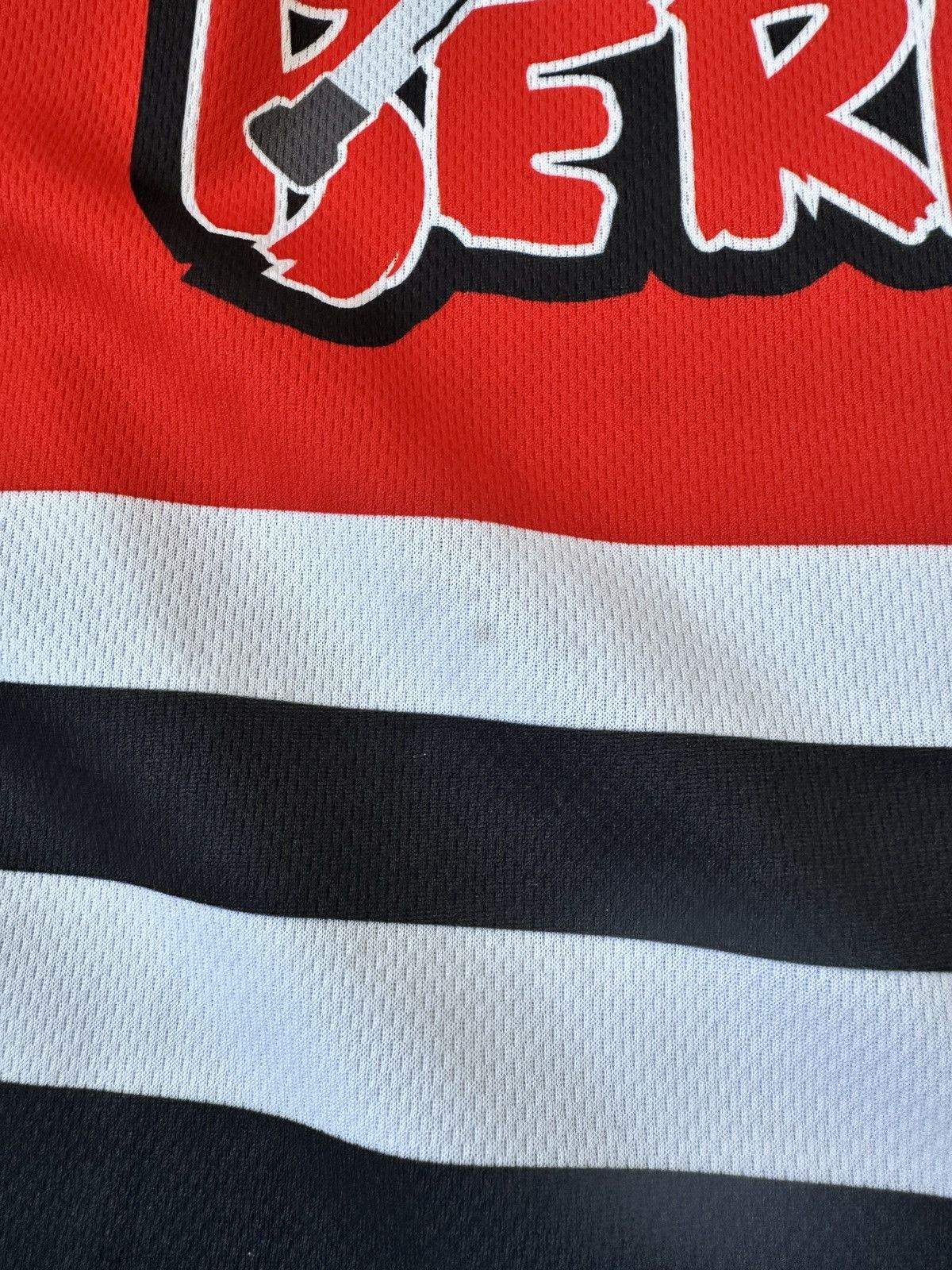 Other Berne Bears Professional Ice Hockey Jersey - Red, Size XL Size US XL / EU 56 / 4 - 6 Thumbnail