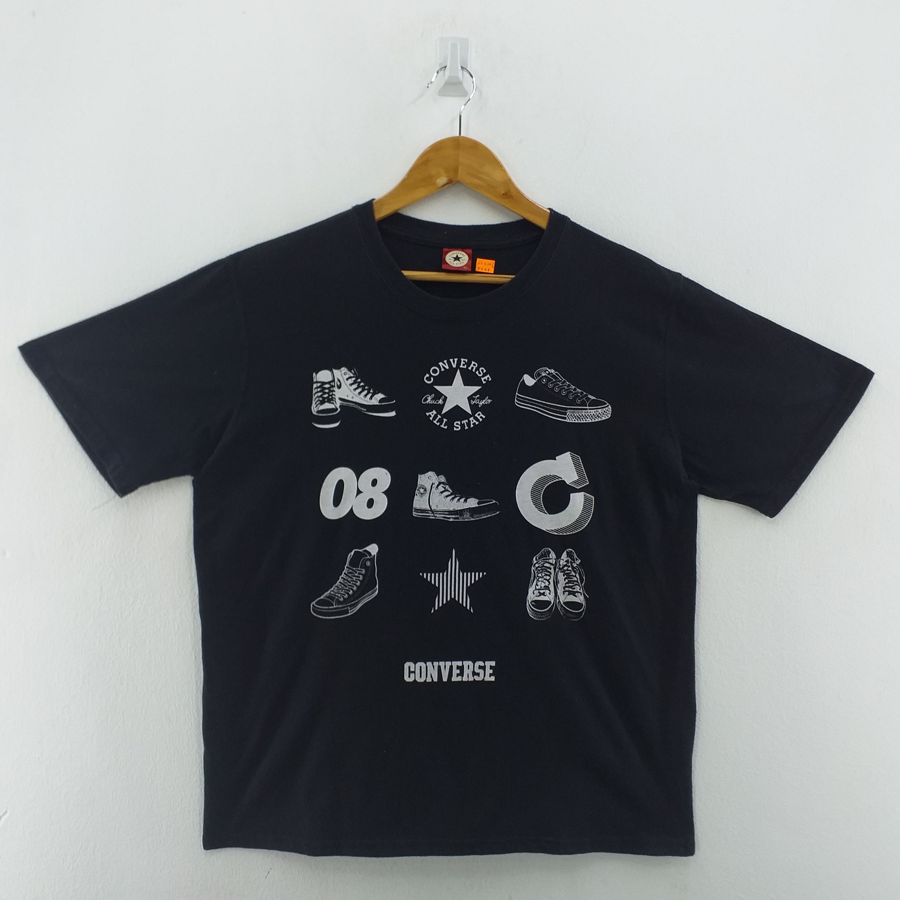 Converse Vintage Converse Chuck Taylor Large Tshirt -F044 Size US L / EU 52-54 / 3 - 1 Thumbnail