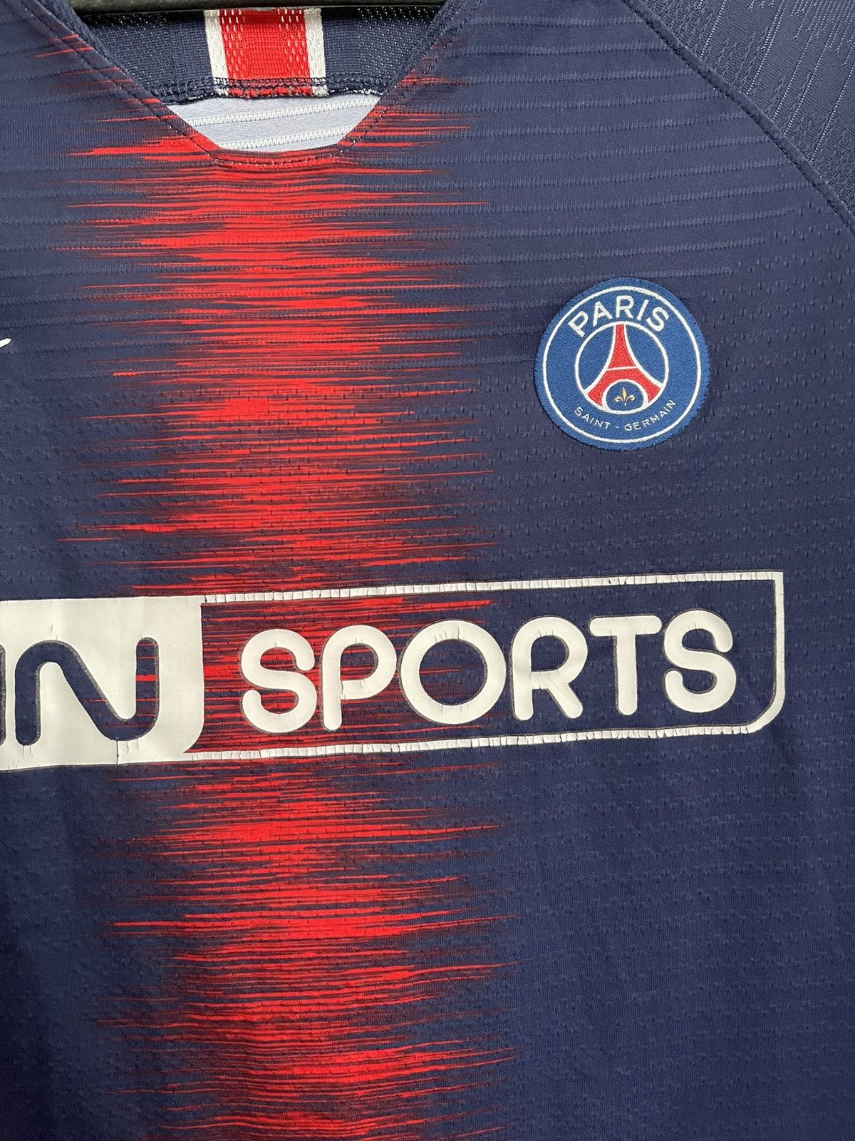Nike 2018/2019 Nike Paris Saint Germain PSG Match Issue Jersey Size US M / EU 48-50 / 2 - 16 Thumbnail