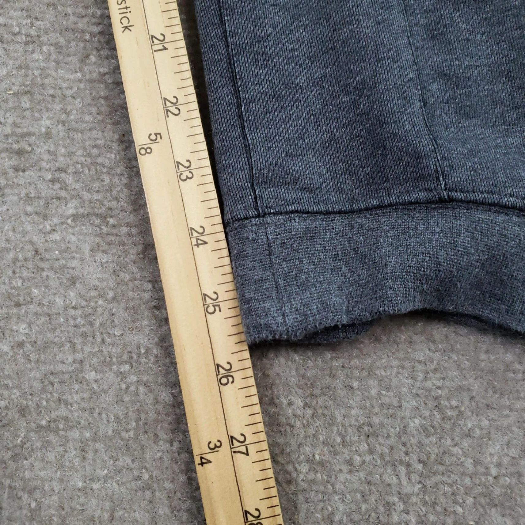 Nike Nike Pants Mens Medium Gray Joggers Sweatpants Elastic Waist Pockets Tapered Ribbed Cuffs Knit Cotton Polyester Logo NIKE Size US 31 - 3 Thumbnail