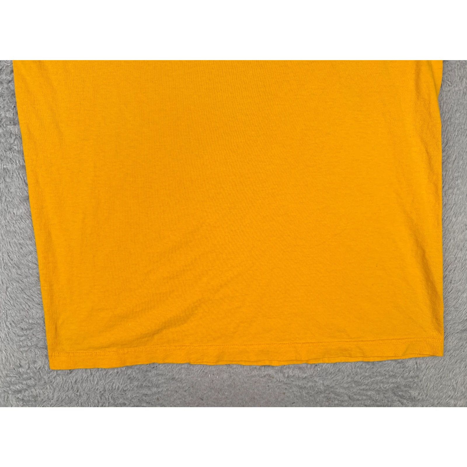 Tommy Hilfiger Tommy Hilfiger Shirt Adult Medium Yellow Short Sleeve Crew Neck 100% Cotton Logo Embroidered Men T-Shirt Size US M / EU 48-50 / 2 - 5 Thumbnail