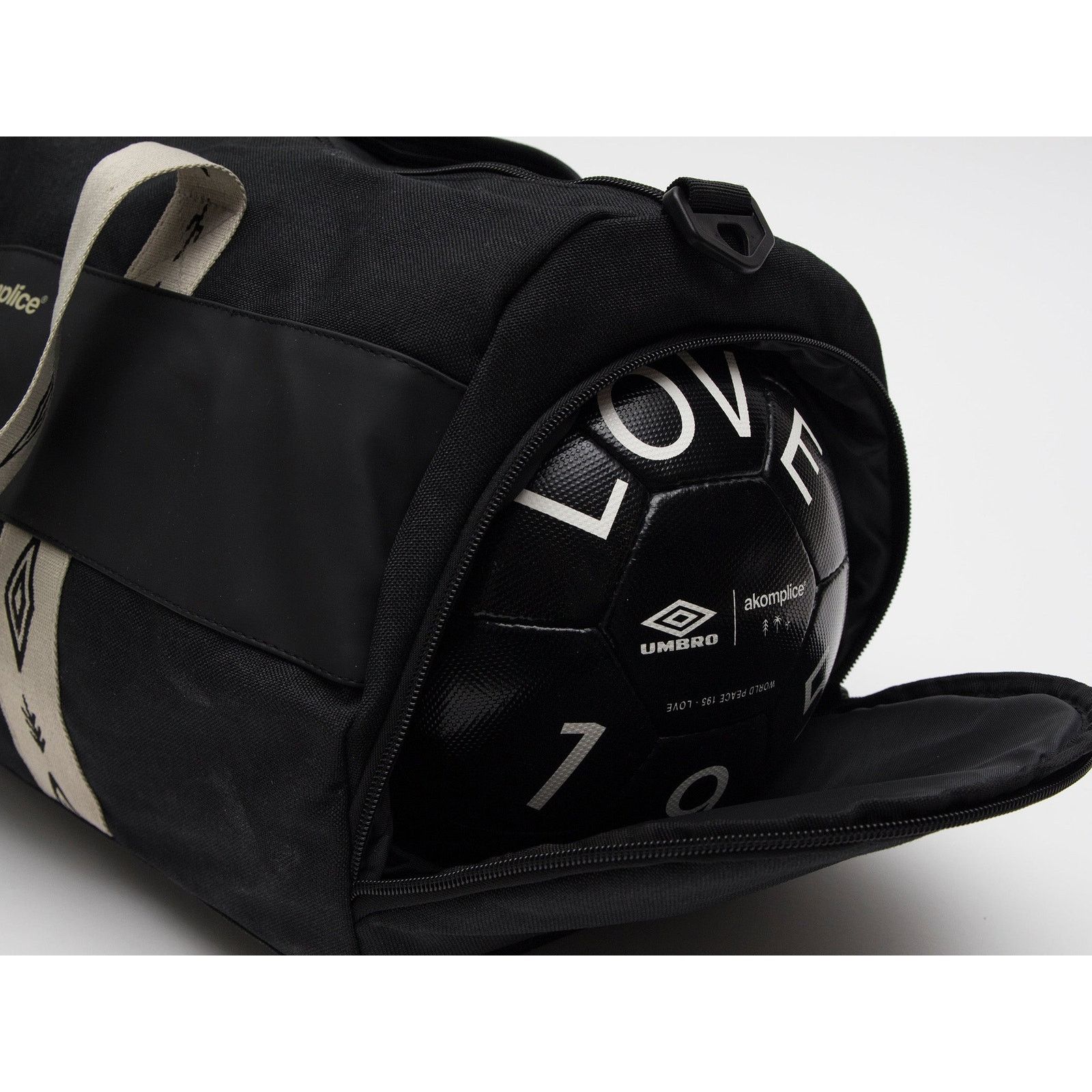 Akomplice AK + UMBRO - ALL LIFE DIAMOND DUFFLE Size ONE SIZE - 8 Thumbnail