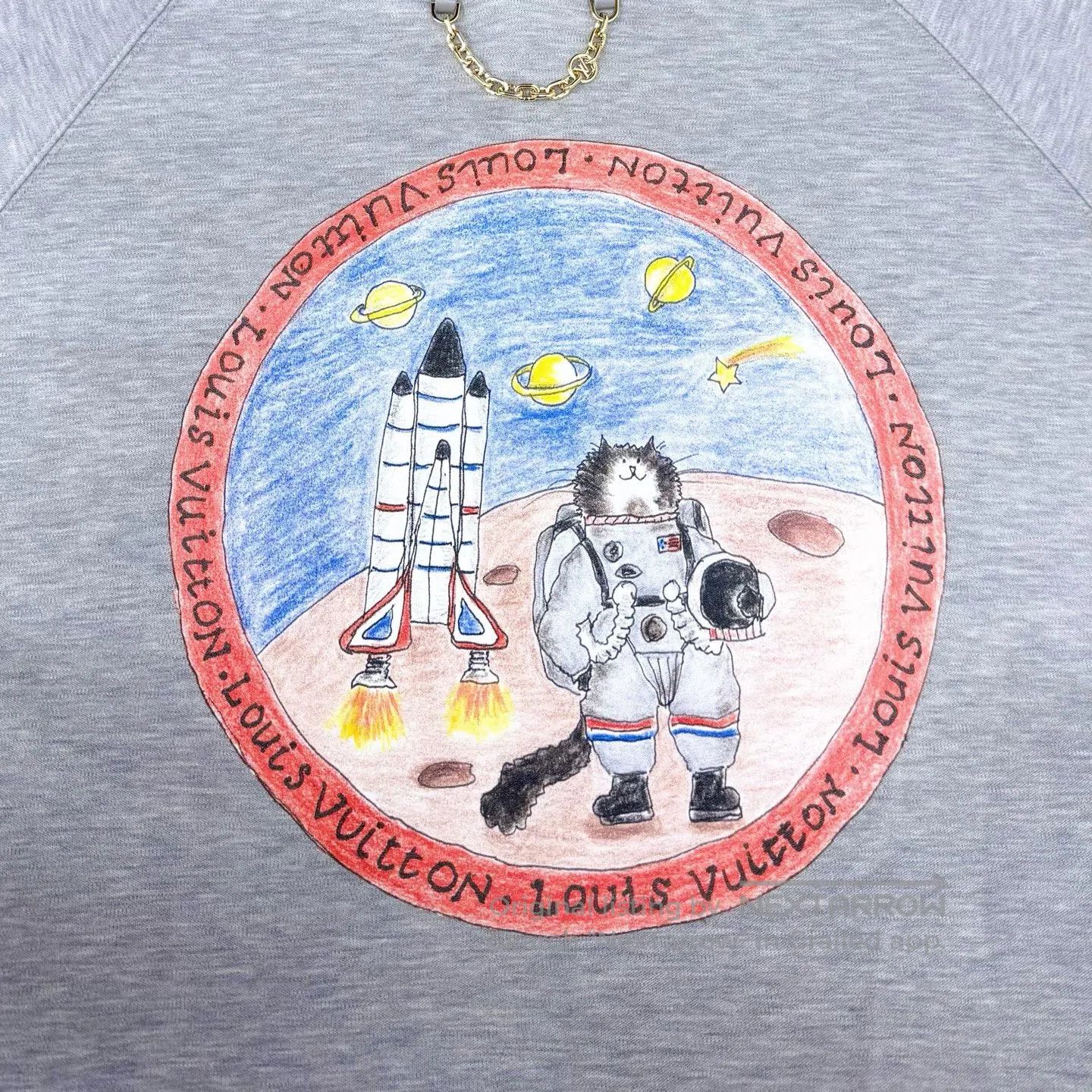 Louis Vuitton Louis Vuitton Grey Cat Astronaut Chain Logo Letter Logo Ho Size US M / EU 48-50 / 2 - 5 Thumbnail