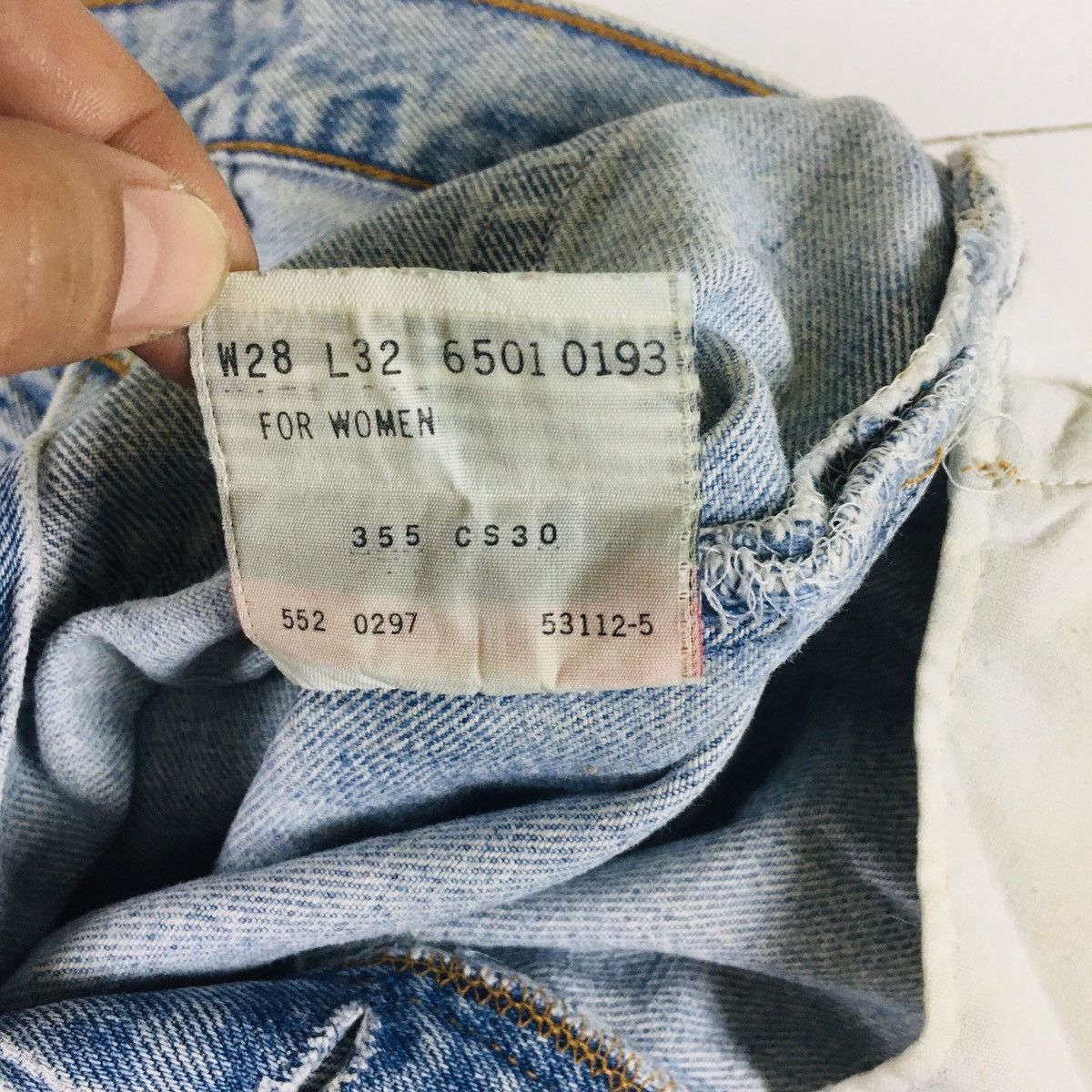 Levi's Vintage Clothing Levi’s 501 XX Straight Cut Size 28" / US 6 / IT 42 - 13 Thumbnail