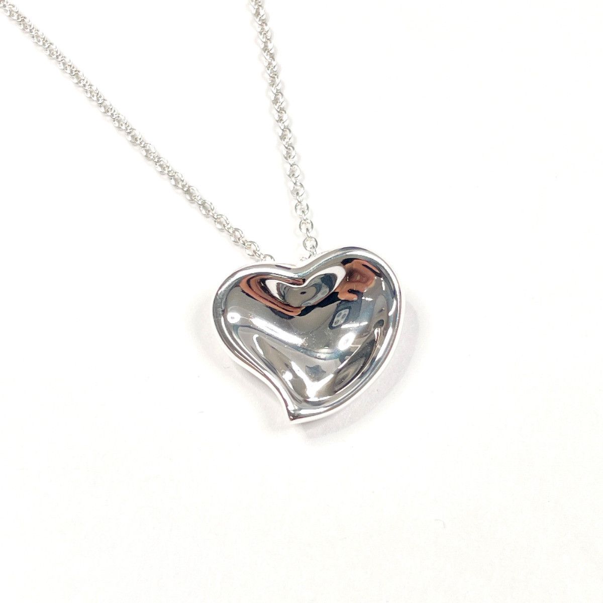 Tiffany & Co. Tiffany & Co. Tiffany & Co. Curved Heart Elsa Peretti Silver 925 Necklace Precious Metal Necklace DUTY FREE for USA Size ONE SIZE - 1 Thumbnail