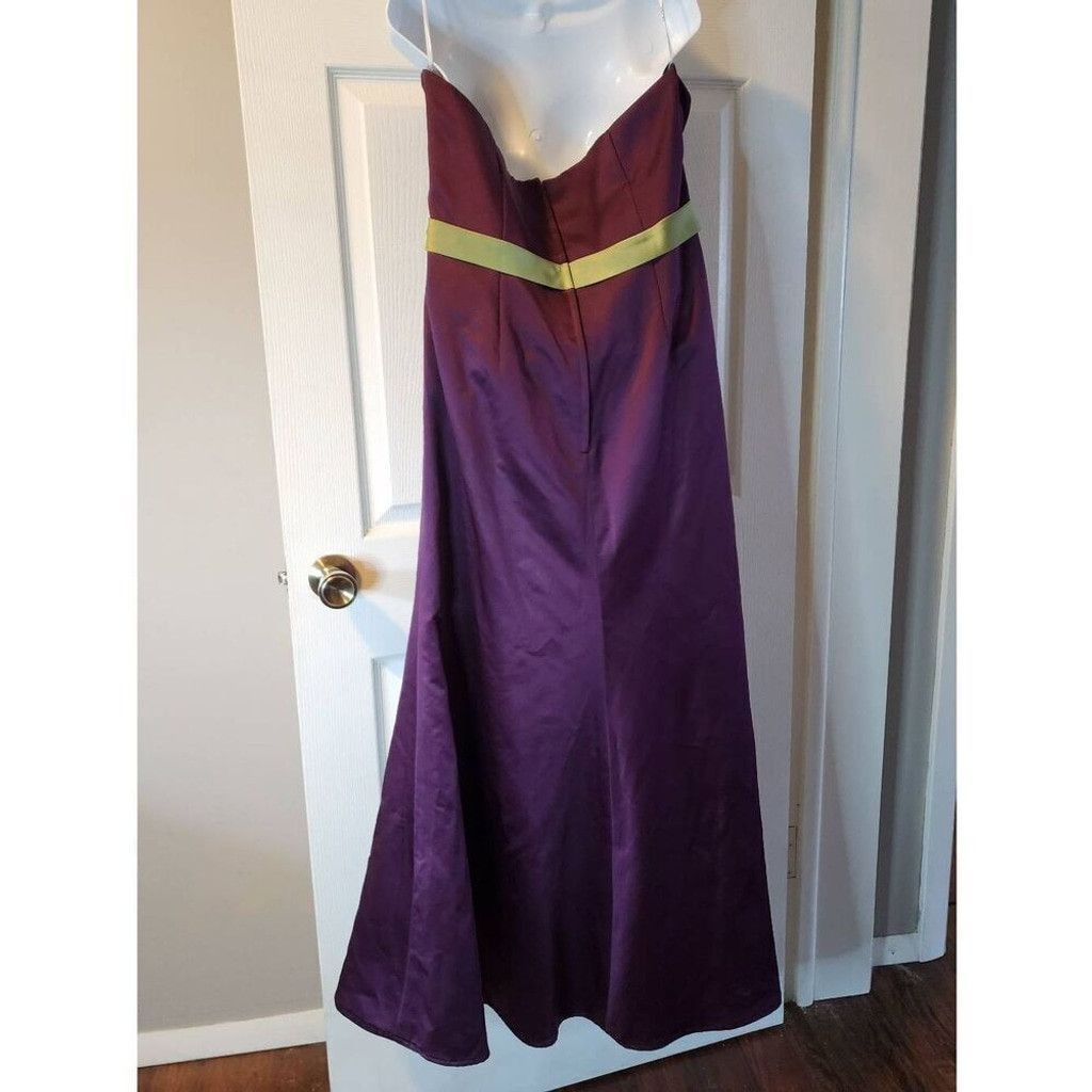 DaVita Purple Formal Dress