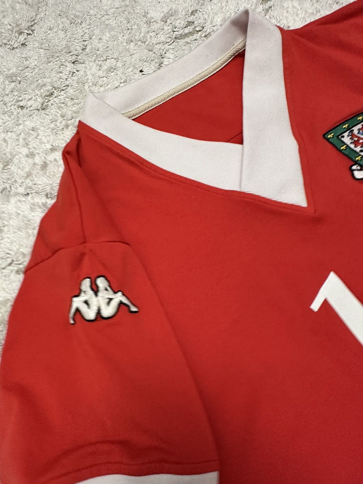 Kappa × Vintage Vintage Kappa Wales 2001/2002 Jersey 16 Chris Coleman Size US L / EU 52-54 / 3 - 4 Thumbnail
