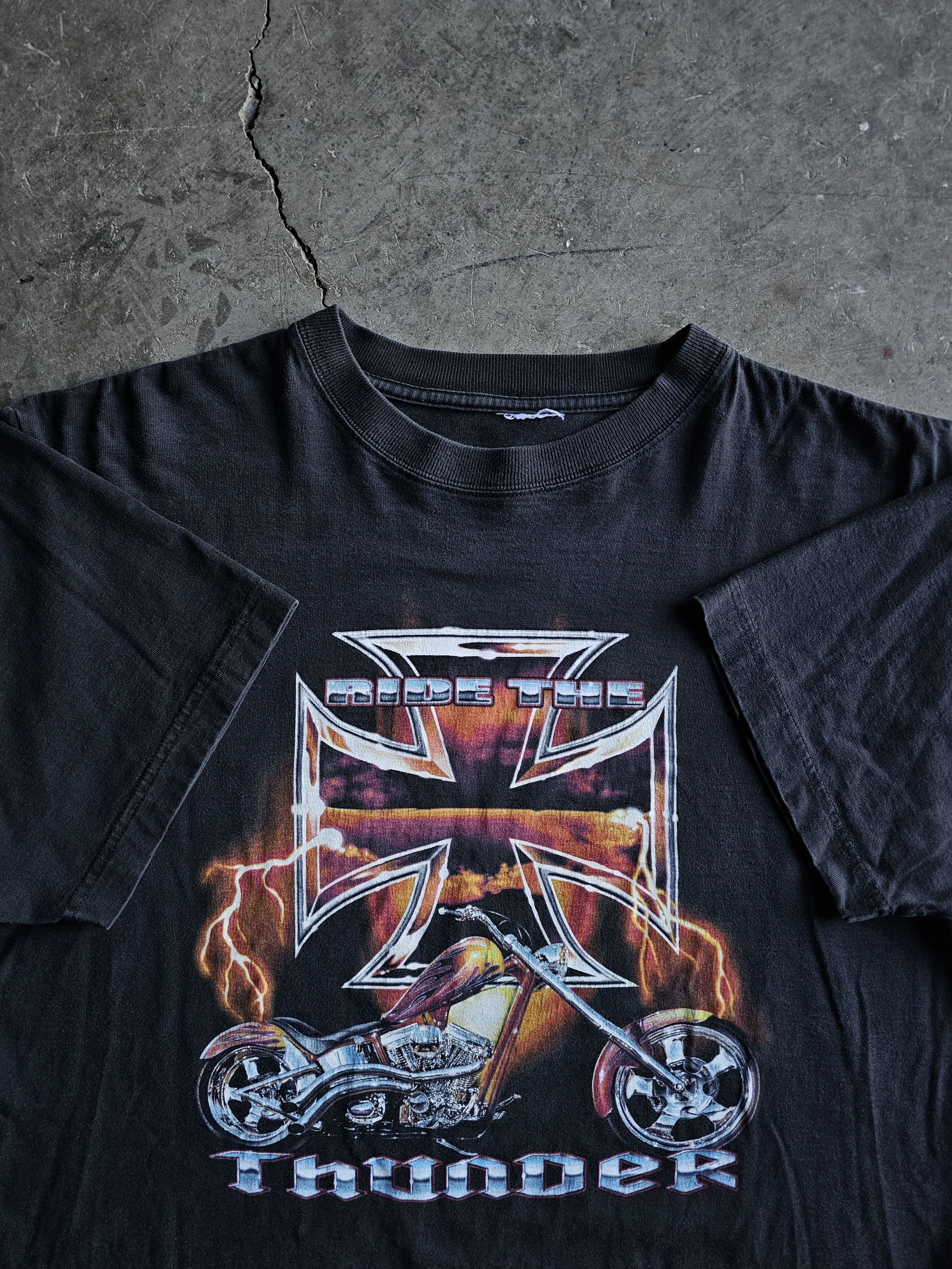 Other vintage faded ride the thunder chopper tee Size US L / EU 52-54 / 3 - 1 Thumbnail
