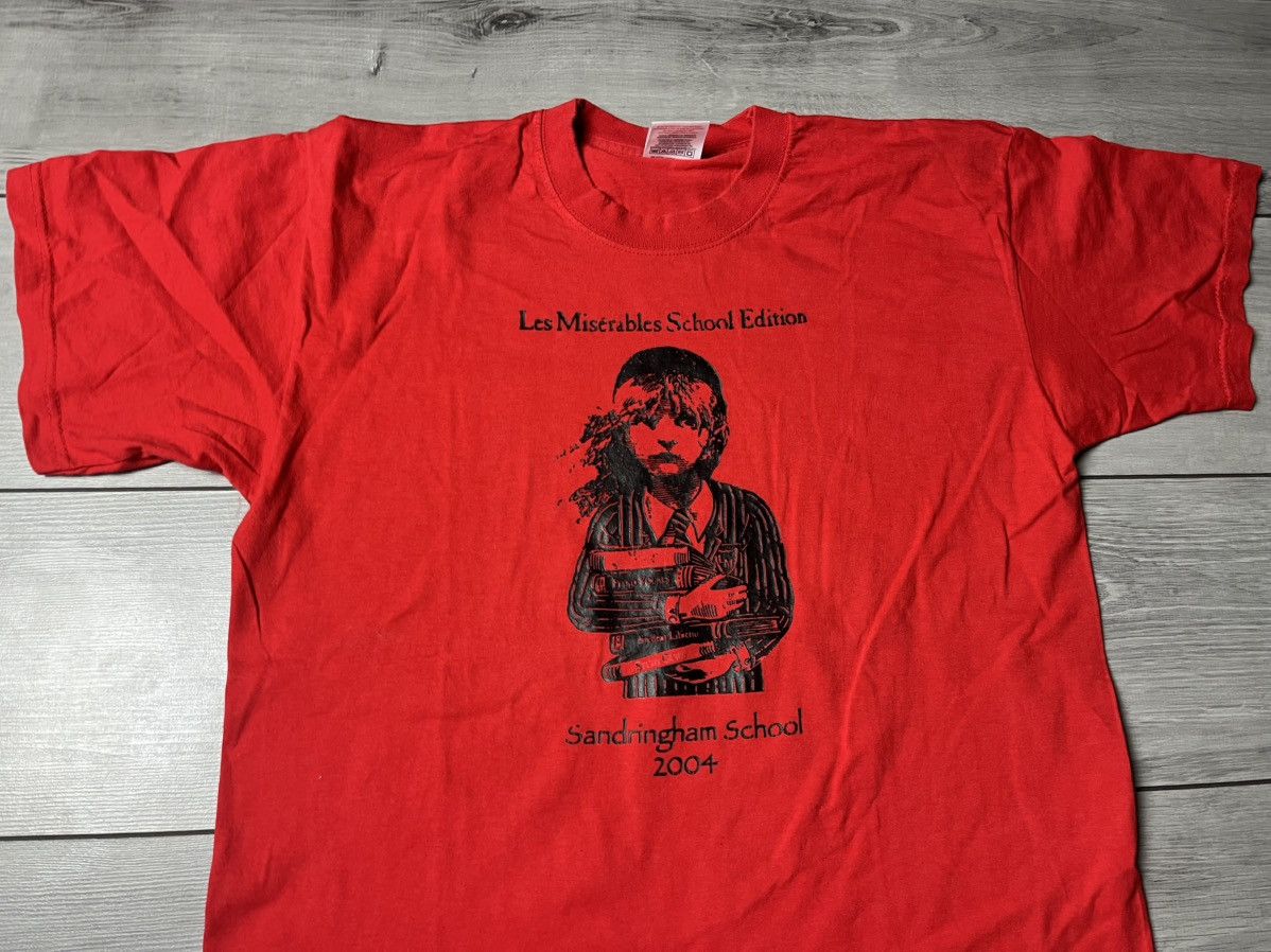 Band Tees Vintage Les Miserables Tee L Broadway Dance Movie Size US L / EU 52-54 / 3 - 3 Thumbnail