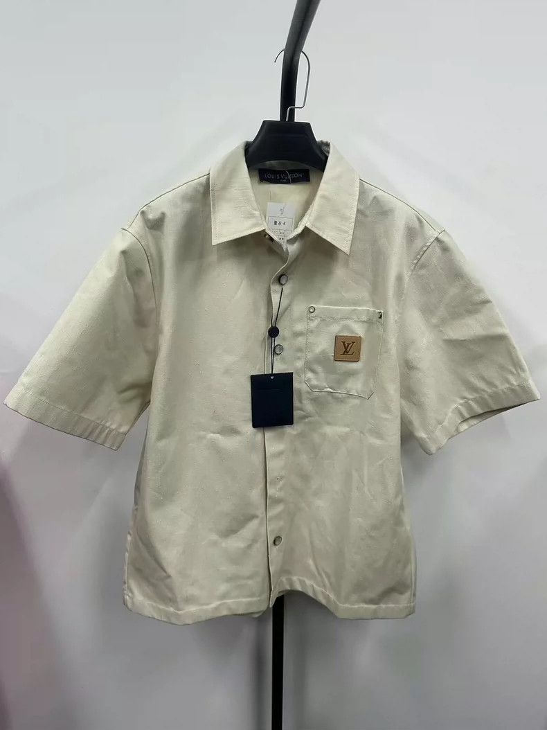 Louis Vuitton louis vuitton ss25 silk blend short sleeve shirt-dmc Size US M / EU 48-50 / 2 - 1 Thumbnail
