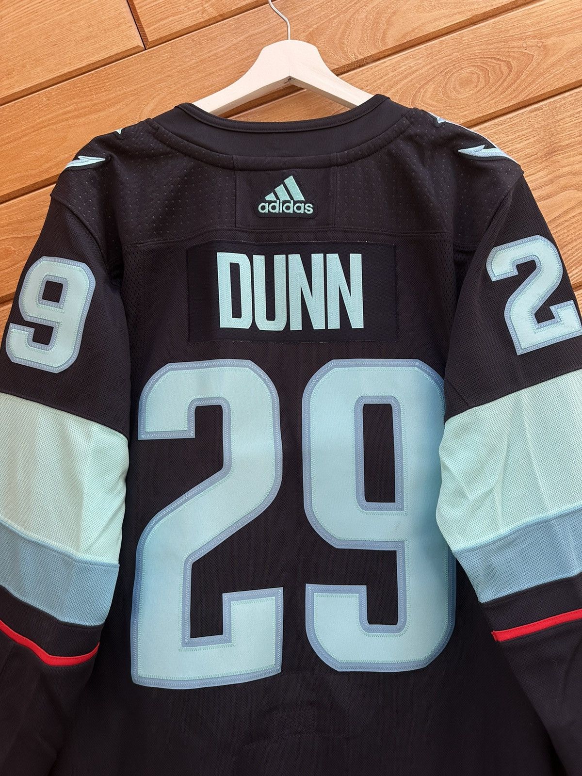NHL Men’s Jersey Kraken DUNN 29 Size US S / EU 44-46 / 1 - 15 Thumbnail