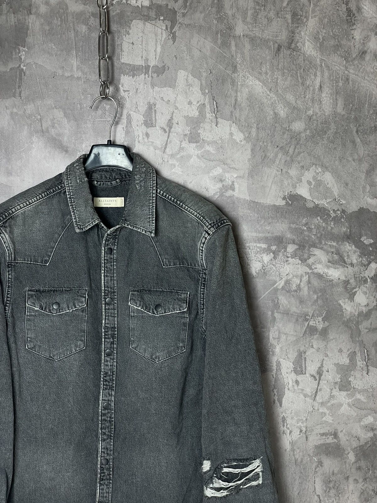 Allsaints AllSaints Denim Distressed Faded Grey Y2K overshirt buttonup Size US M / EU 48-50 / 2 - 4 Thumbnail