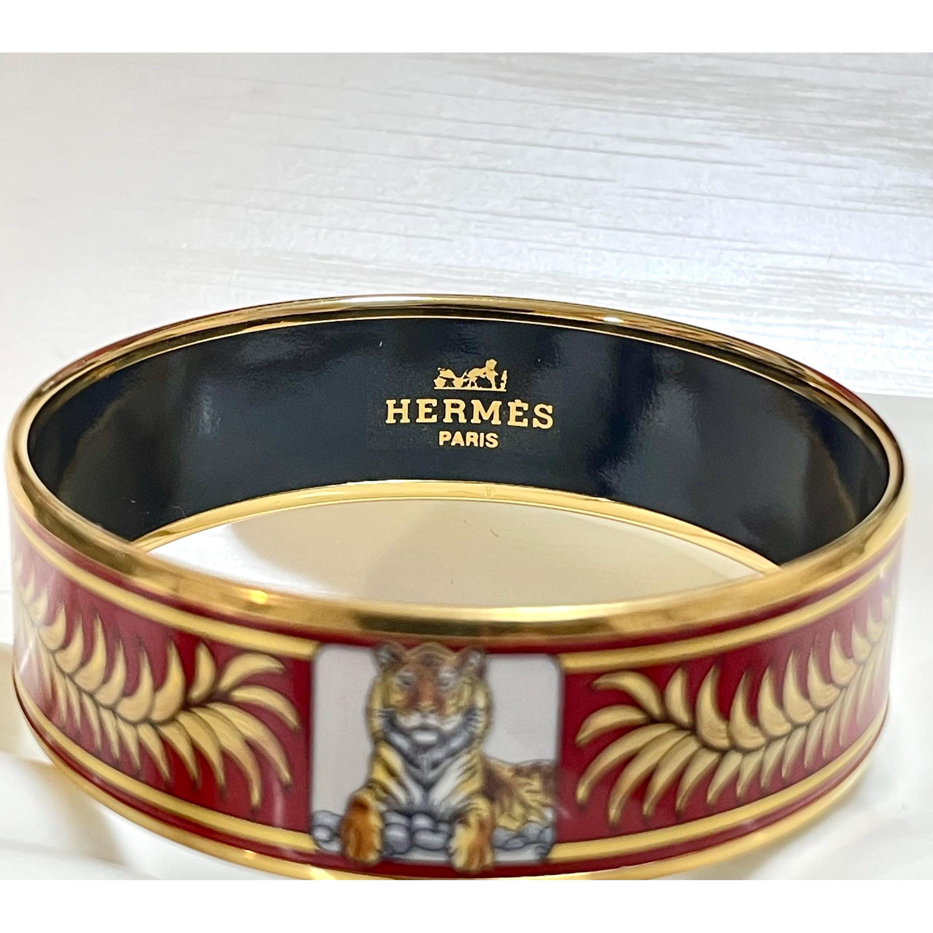 Hermes Vintage Hermes red cloisonne enamel bangle, bracelet. Tiger Size ONE SIZE - 3 Thumbnail