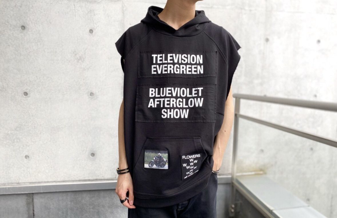 Raf Simons Raf Simons TV Slogan Sleeveless Hooded Sweatshirt Size US M / EU 48-50 / 2 - 8 Thumbnail