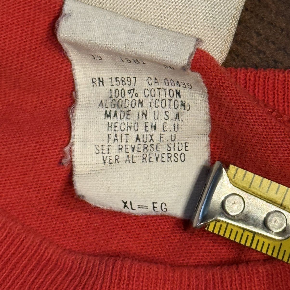 Other Vintage Chicago Bulls Team Rated Tee 1981 Red Graphic Size US XL / EU 56 / 4 - 4 Thumbnail