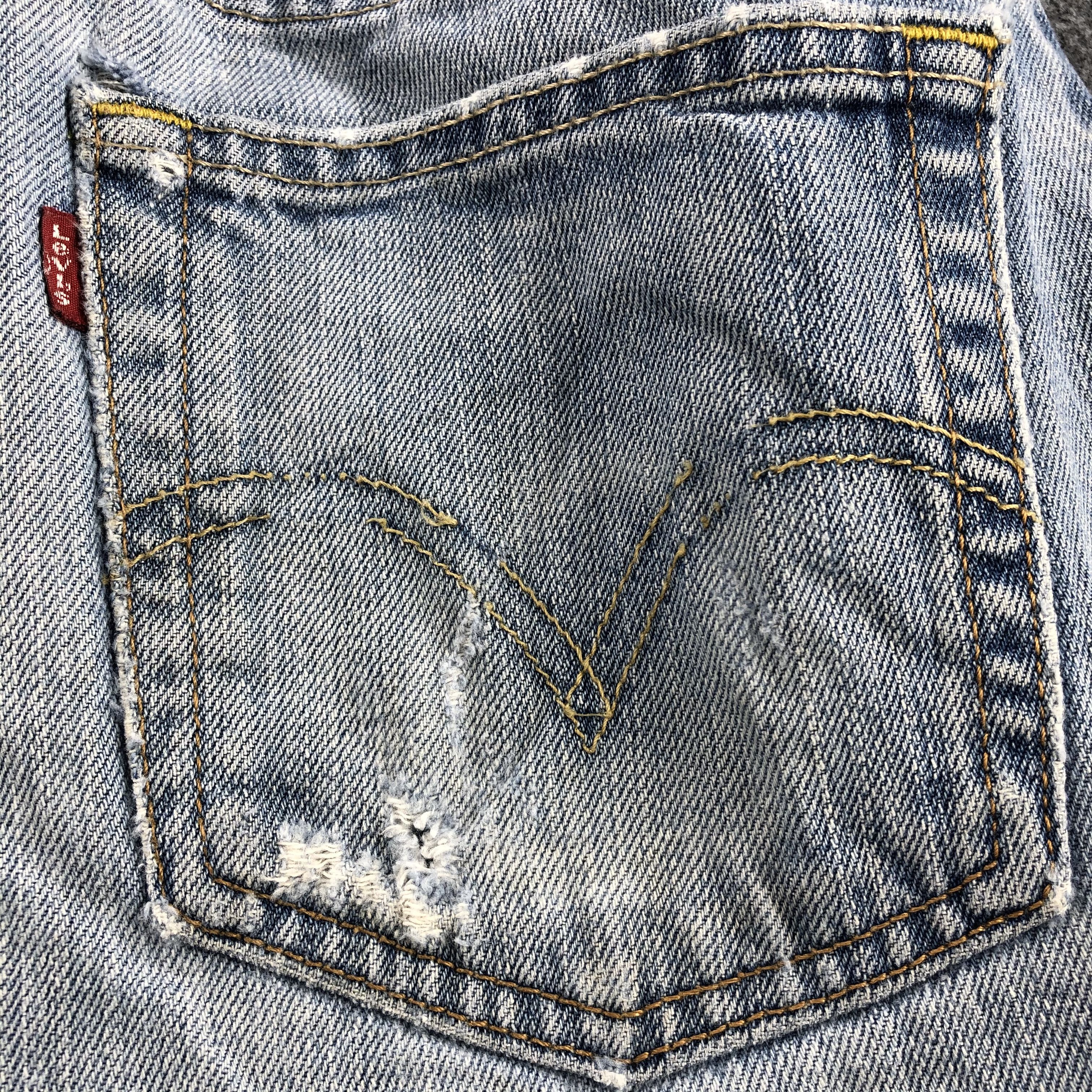 Levi's Vintage 90s Light Wash Levis 527 Jeans-J2055 Size US 34 / EU 50 - 10 Thumbnail