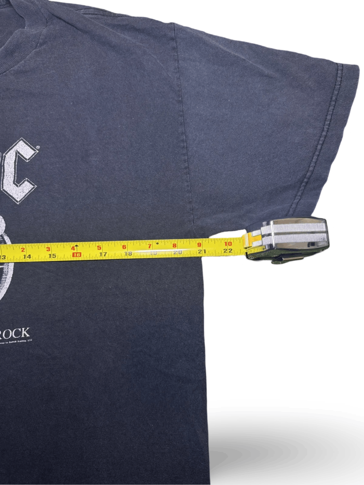 Band Tees × Vintage 2004 AC/DC Faded Band Tee Size US L / EU 52-54 / 3 - 4 Thumbnail