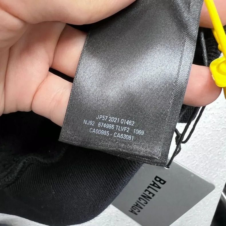 Balenciaga Balenciaga Jelly Glue Print LOGO Hooded Sweatshirt Size US M / EU 48-50 / 2 - 6 Thumbnail
