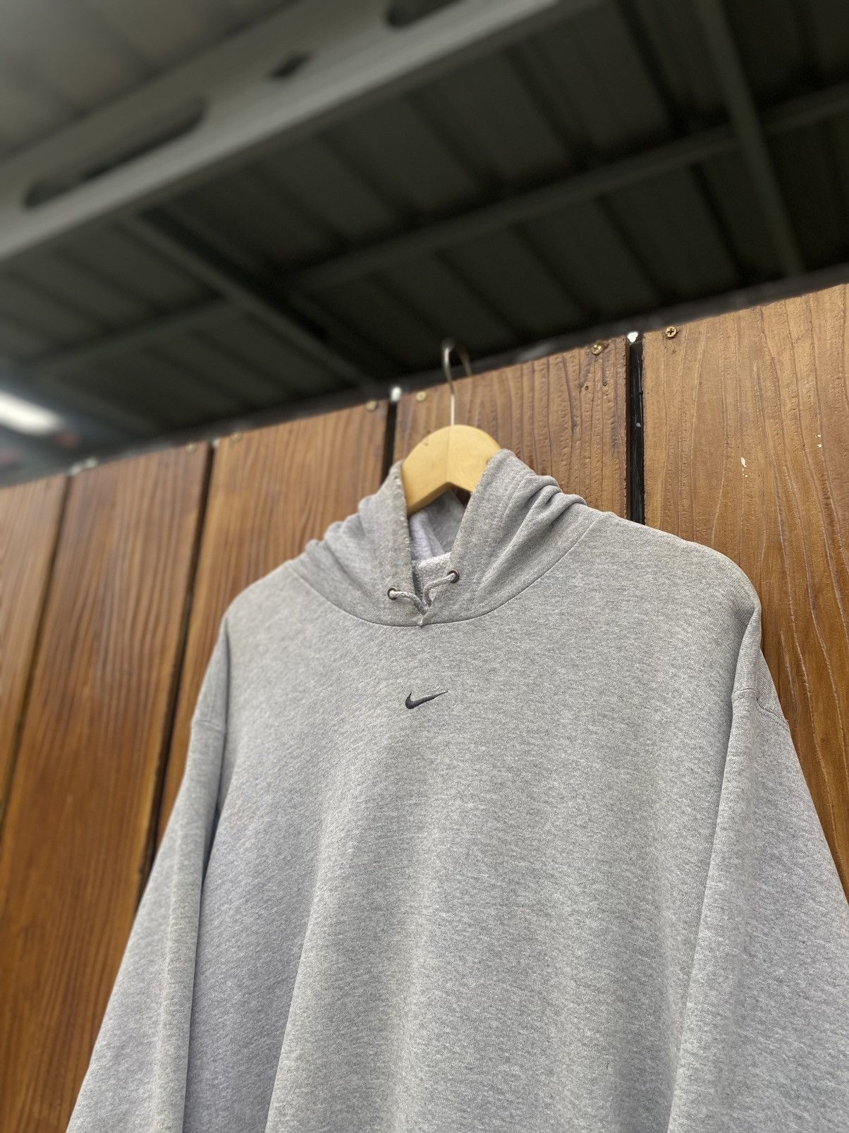 Nike VINTAGE NIKE CENTER SWOOSH Size US XL / EU 56 / 4 - 4 Thumbnail