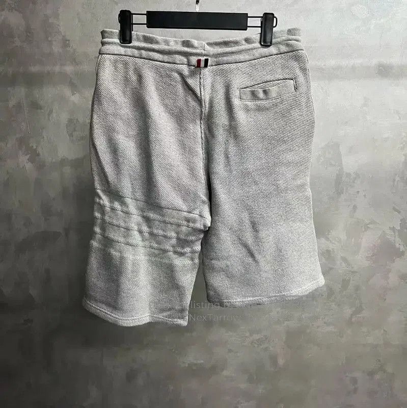 Thom Browne Thom Browne Gray Cotton Men's Shorts . Size US 34 / EU 50 - 6 Thumbnail