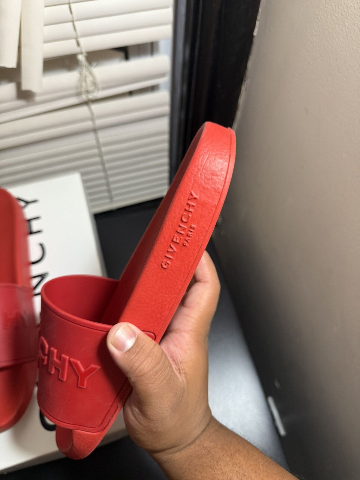Givenchy Givenchy Red Slides Size 11 Size US 11 / EU 44 - 4 Thumbnail
