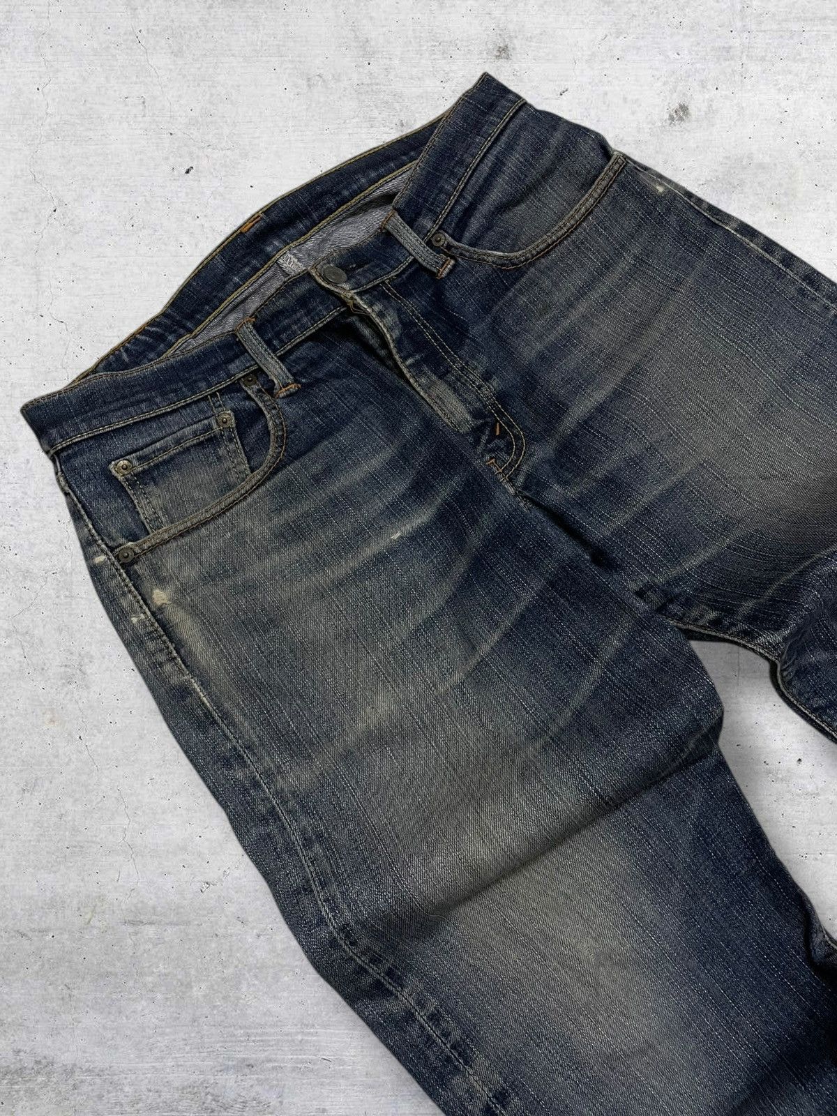 Levi's Vintage Clothing VINTAGE 705 LEVIS USA DESIGNER 90S RIPPED OLD BLUEWASH DENIM Size US 33 - 7 Thumbnail