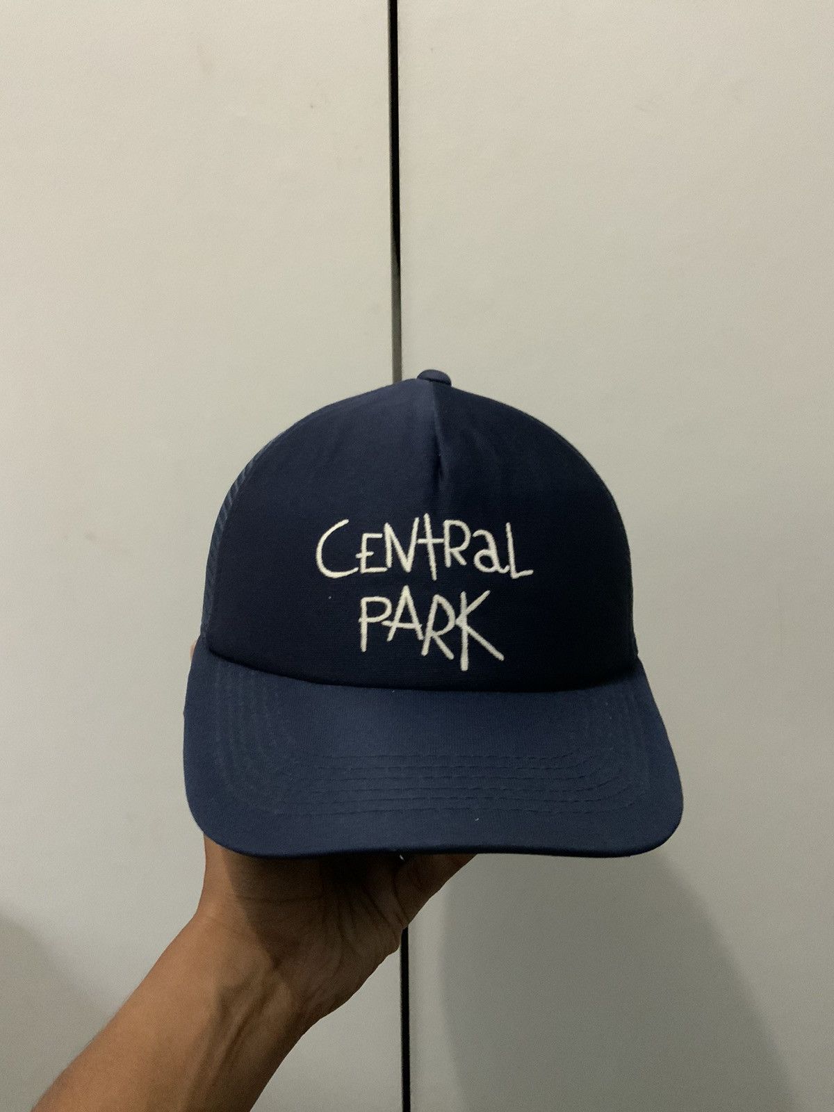 Japanese Brand Central Park Spellout Trucker Hat Size ONE SIZE - 5 Thumbnail