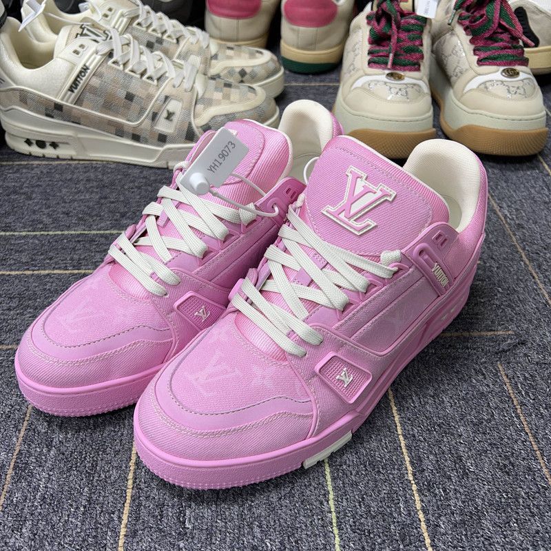 Louis Vuitton Louis Vuitton Pink Canvas Low-Top Trainers - Size US 10 / EU 43 - 1 Thumbnail