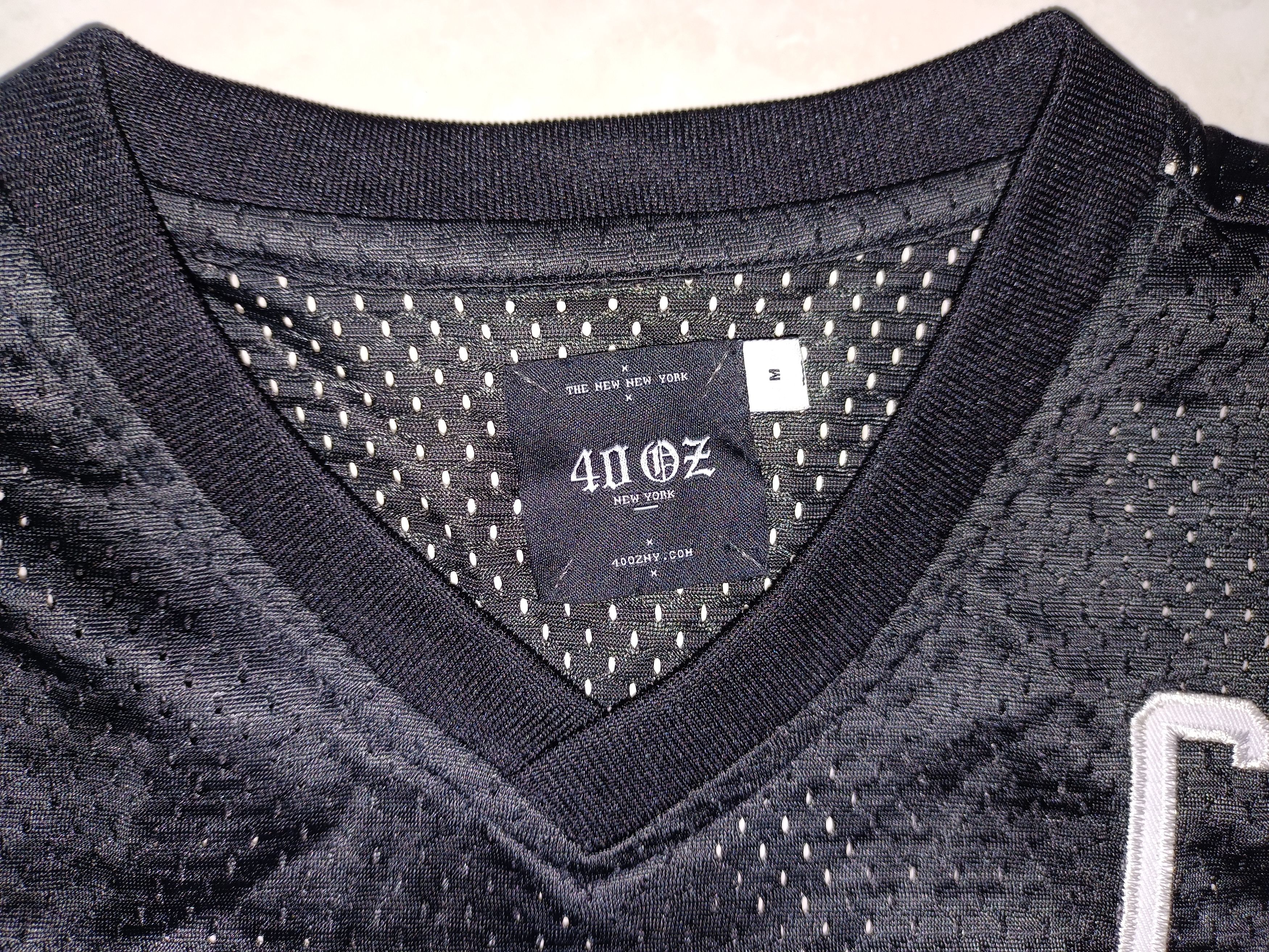 40oz NYC 40oz NYC jersey Size US M / EU 48-50 / 2 - 6 Thumbnail