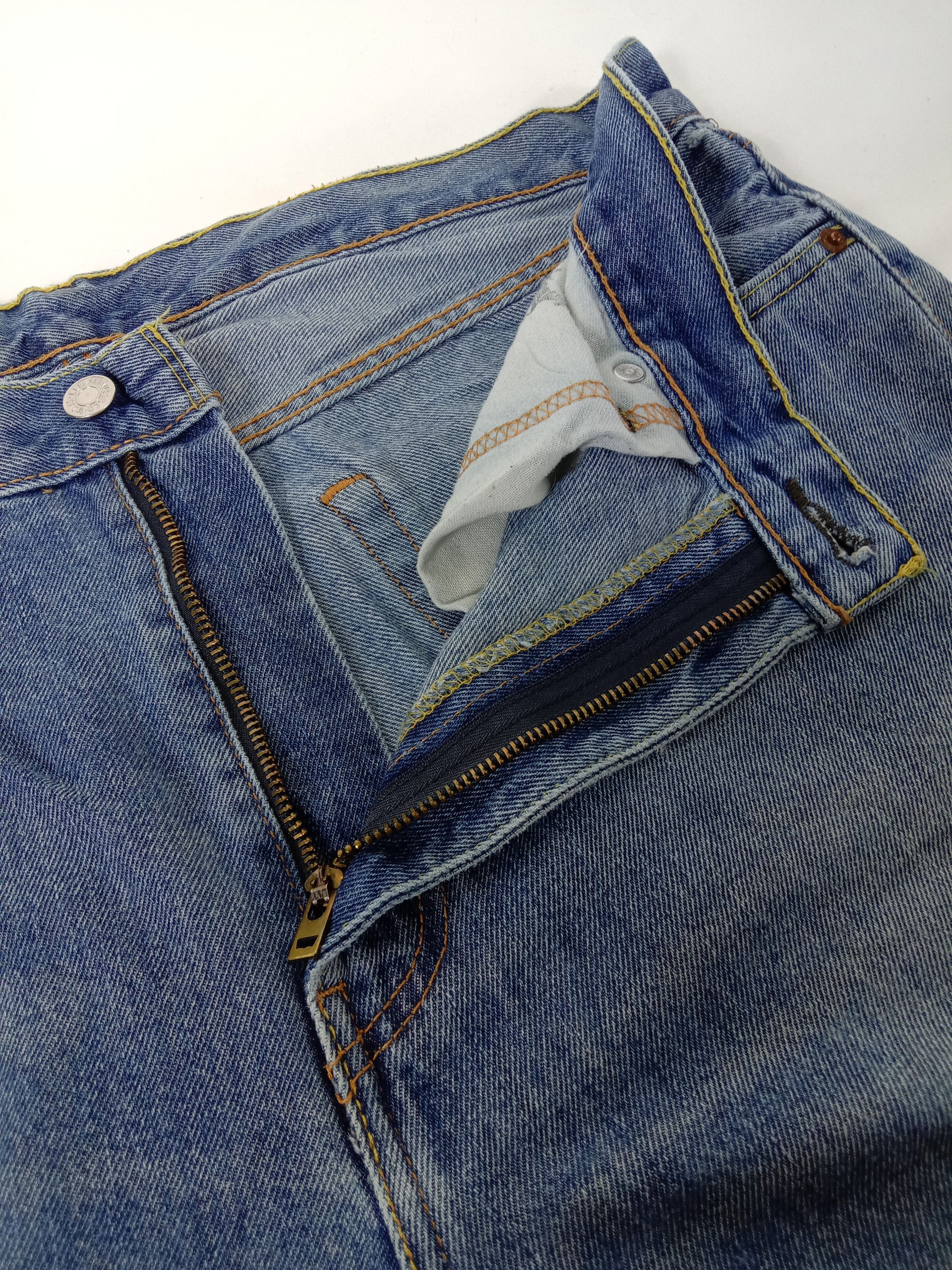 Levi's Vintage Levi's 505 Jeans Regular Fit Denim Size US 36 / EU 52 - 9 Thumbnail